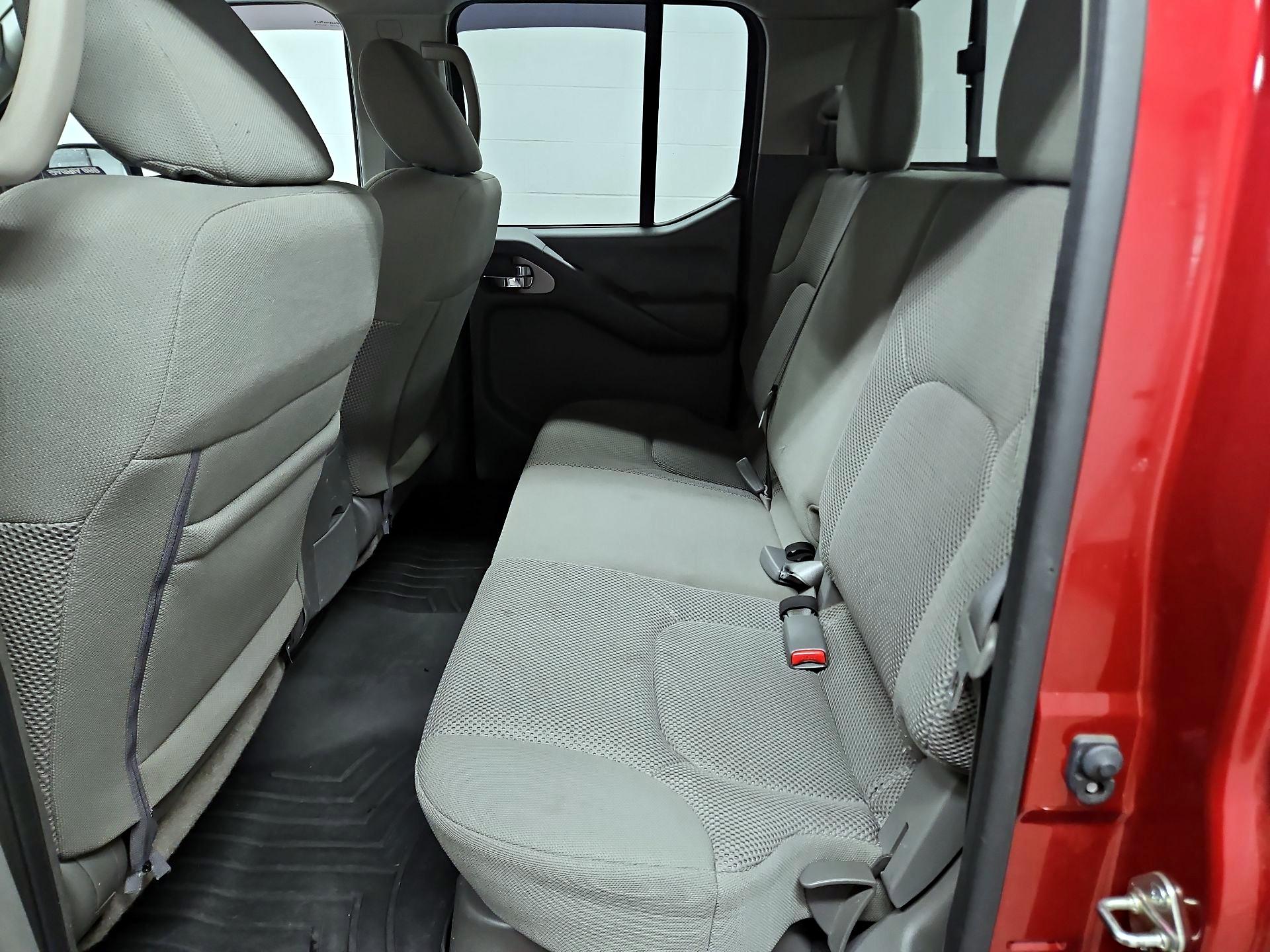 Thumbnail: 2020 Nissan Frontier - 19