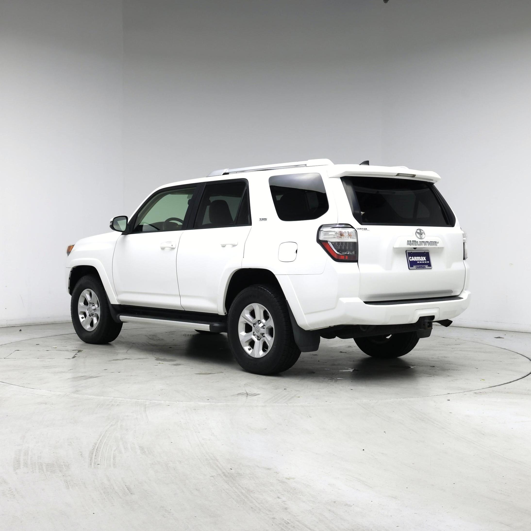 Thumbnail: 2017 Toyota 4Runner - 2