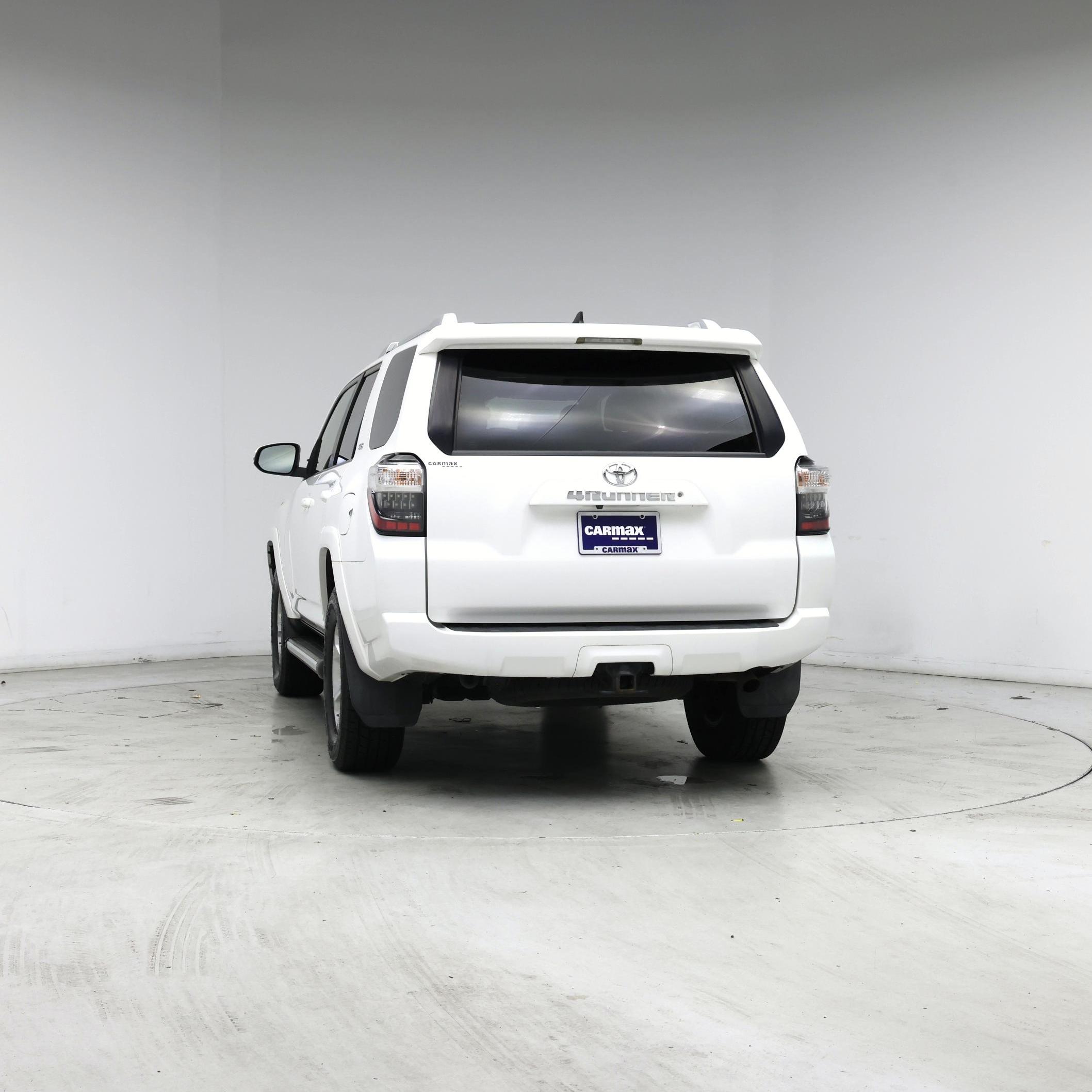 Thumbnail: 2017 Toyota 4Runner - 6