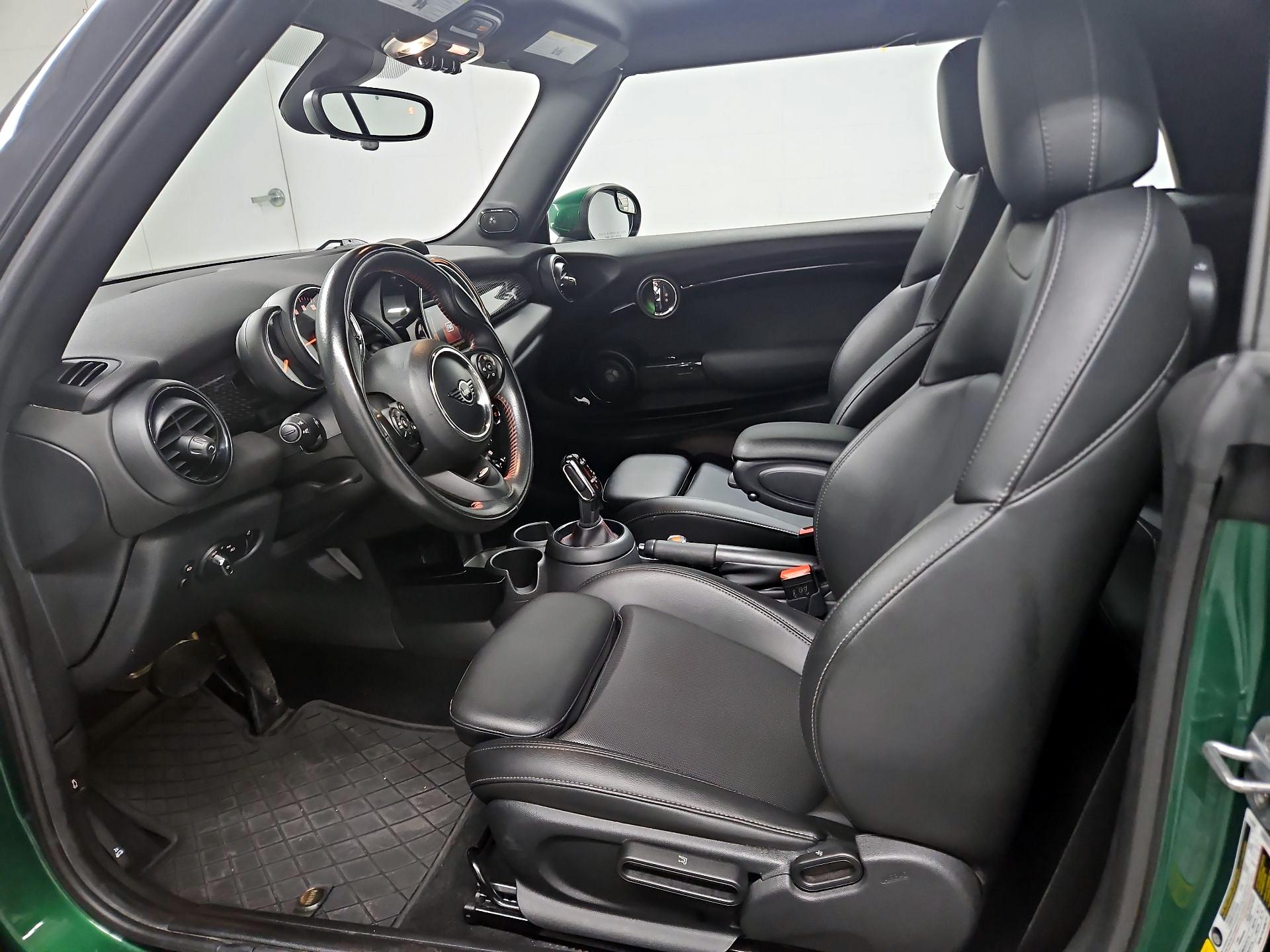 Thumbnail: 2020 MINI Cooper - 11