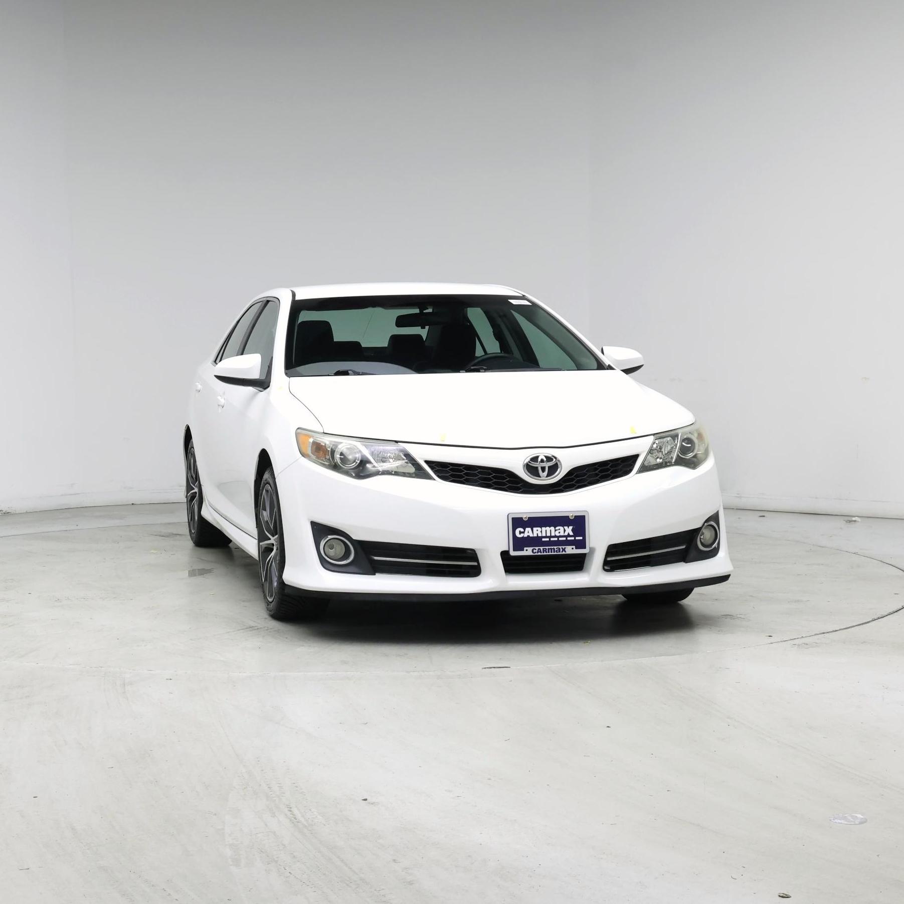 Thumbnail: 2013 Toyota Camry - 5