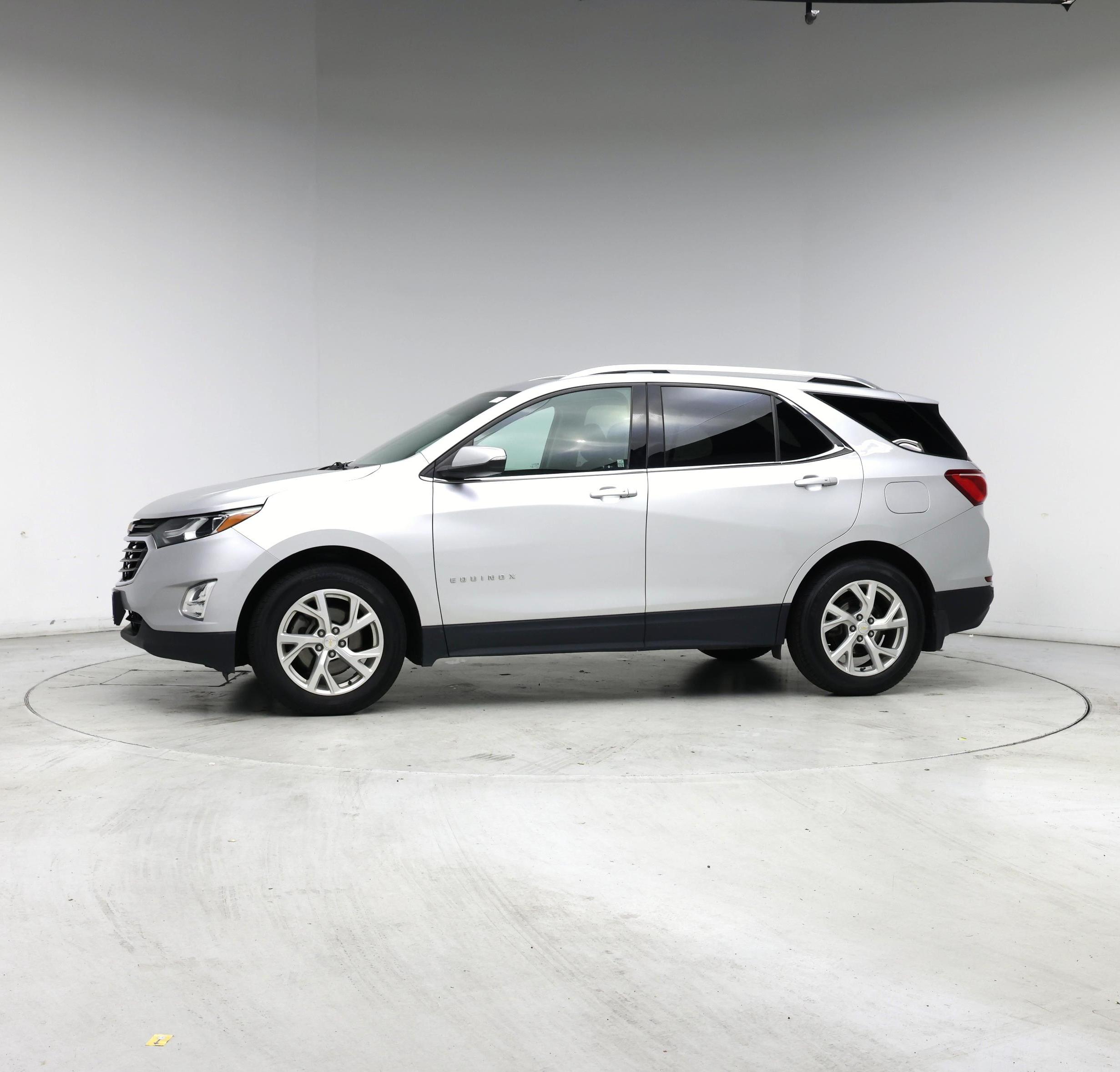 Thumbnail: 2018 Chevrolet Equinox - 3