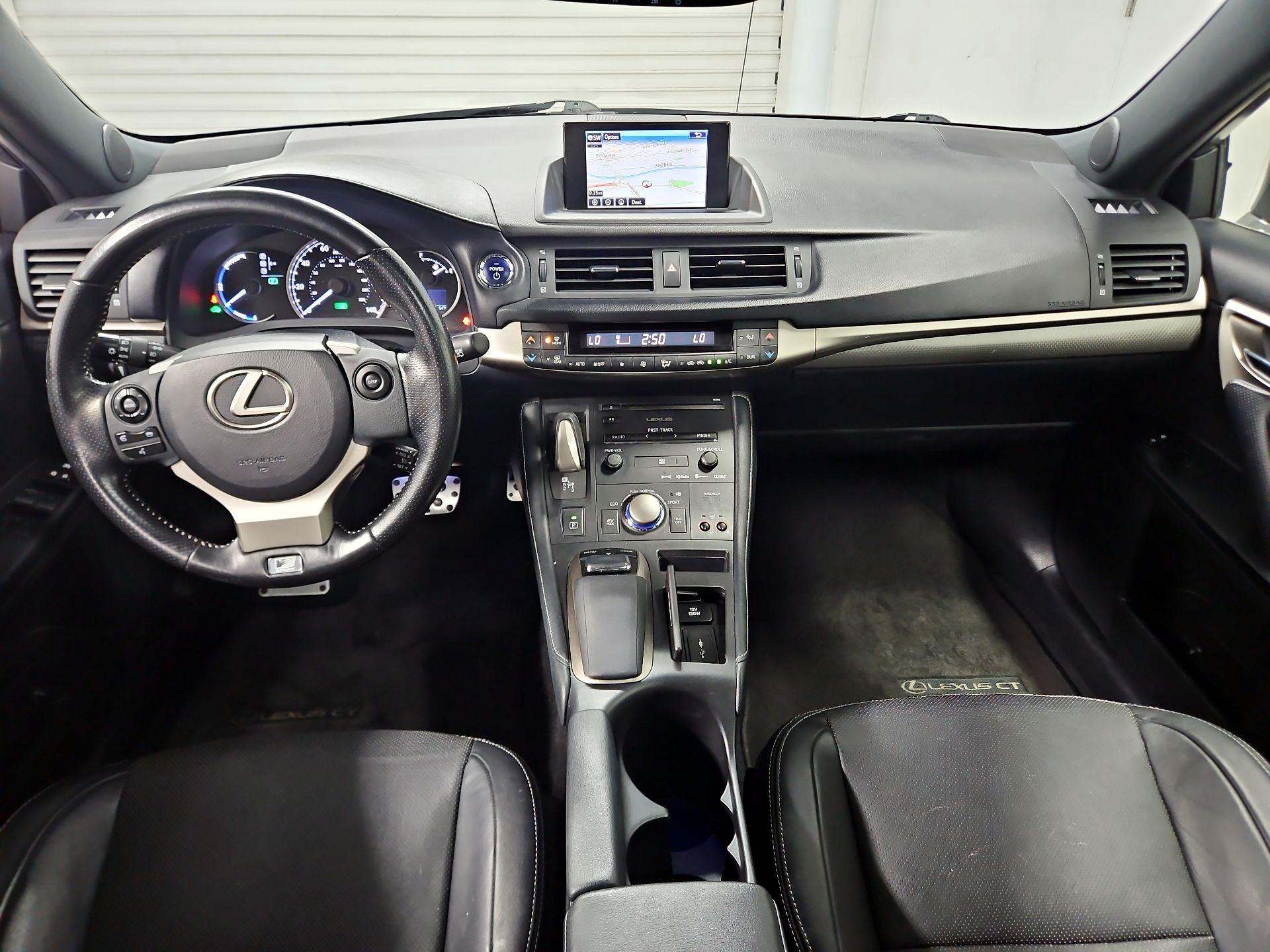 Thumbnail: 2017 Lexus CT - 9