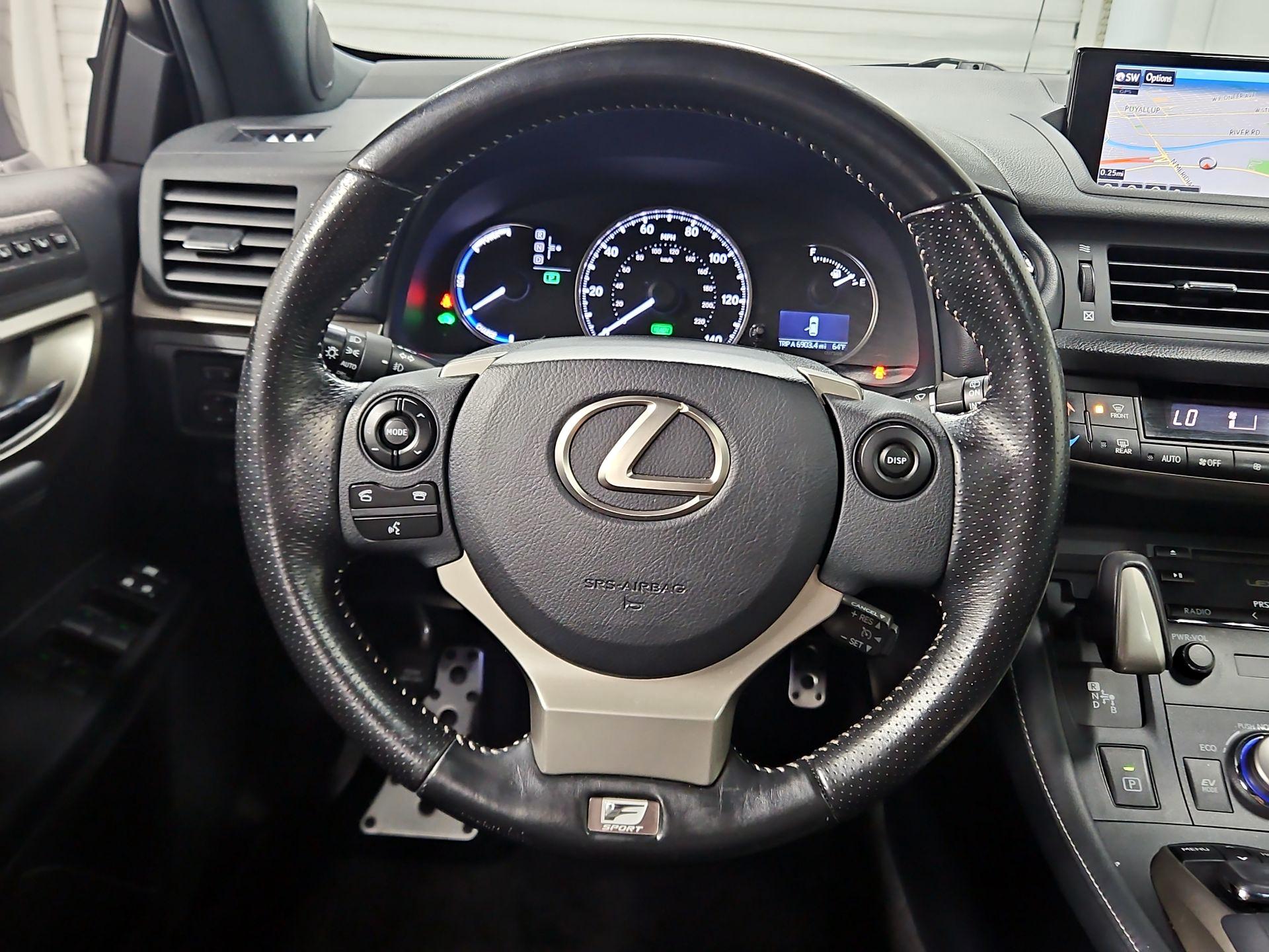 Thumbnail: 2017 Lexus CT - 10