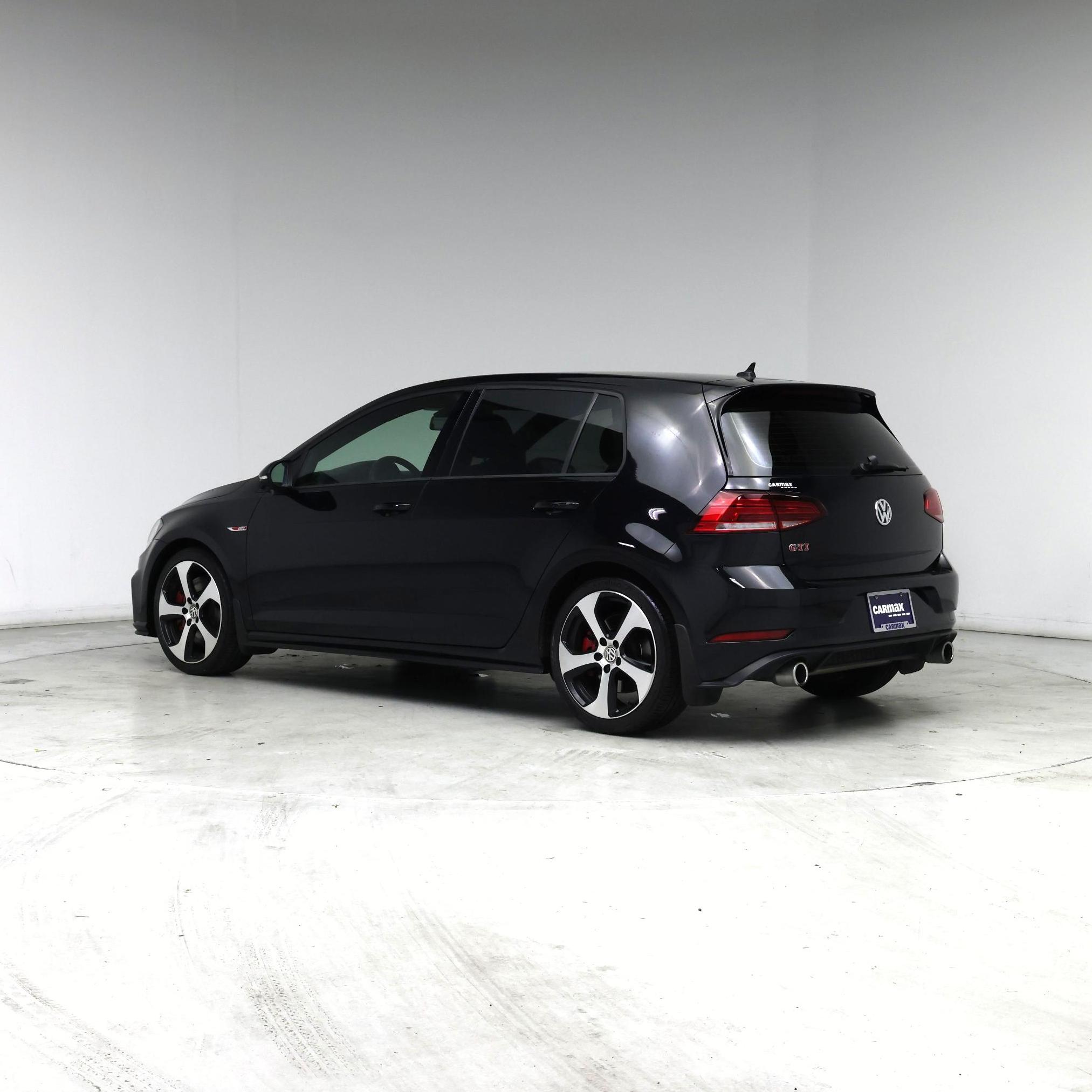 Thumbnail: 2019 Volkswagen Golf - 2