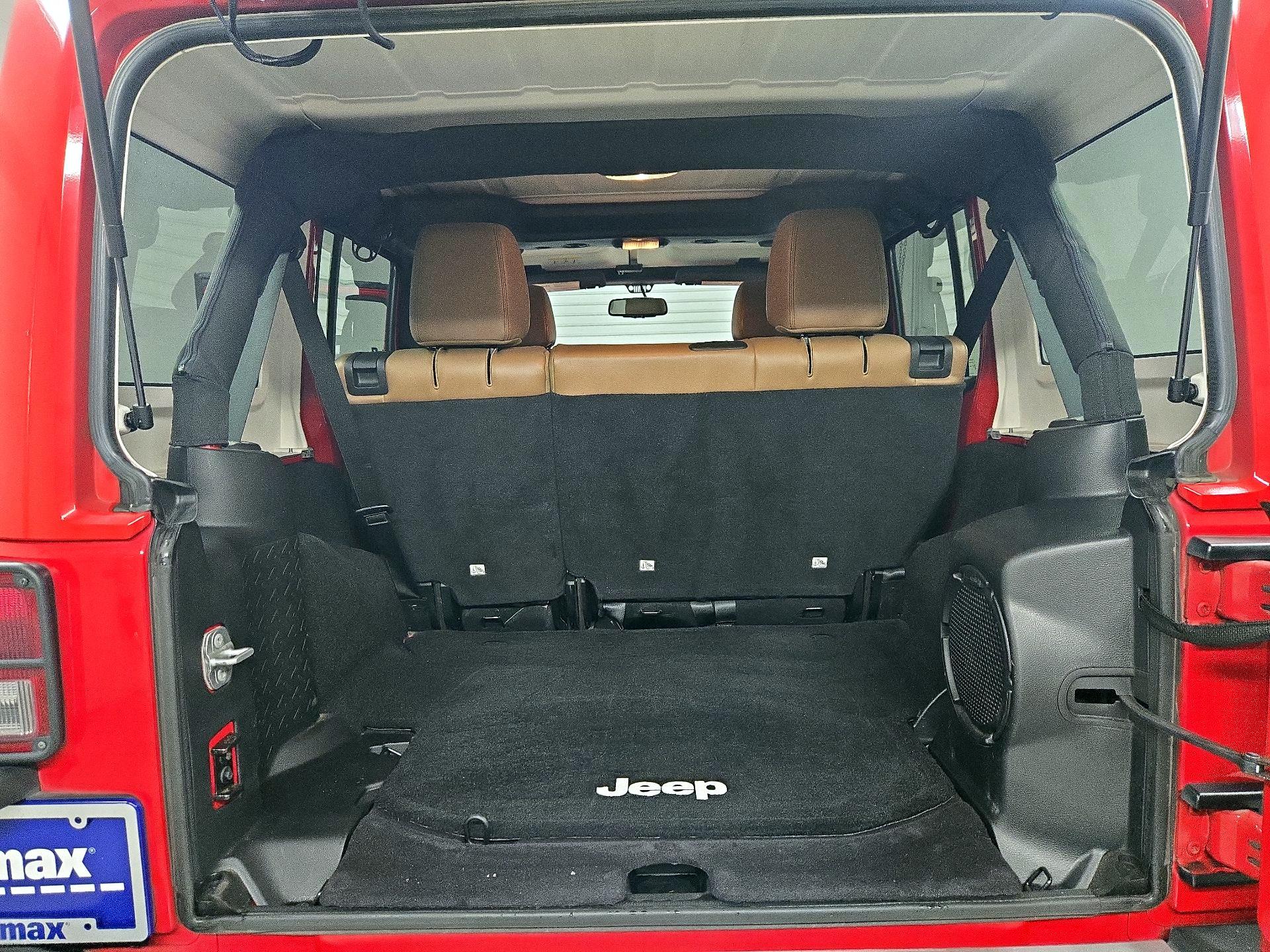 Thumbnail: 2014 Jeep Wrangler - 18