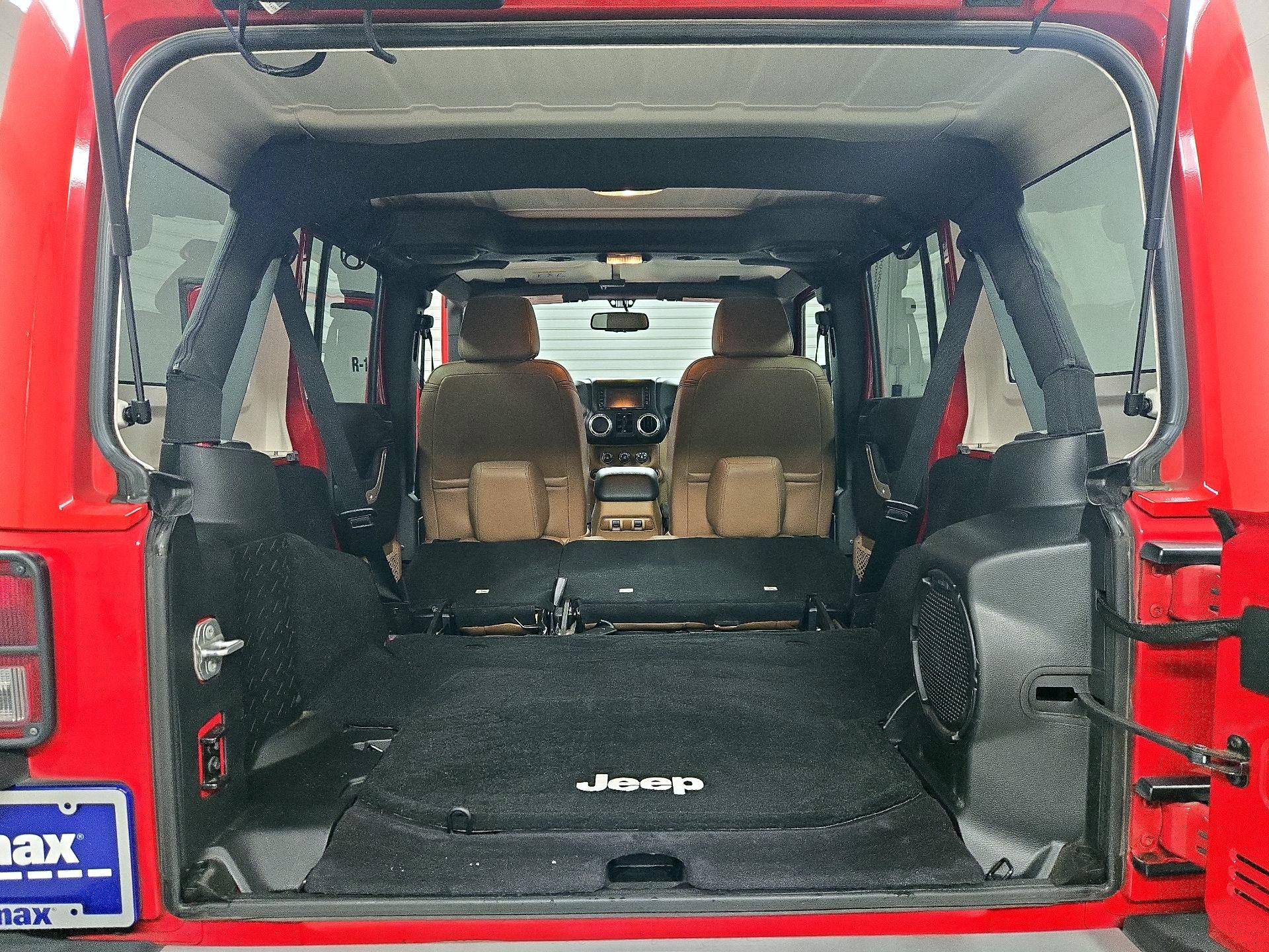 Thumbnail: 2014 Jeep Wrangler - 19