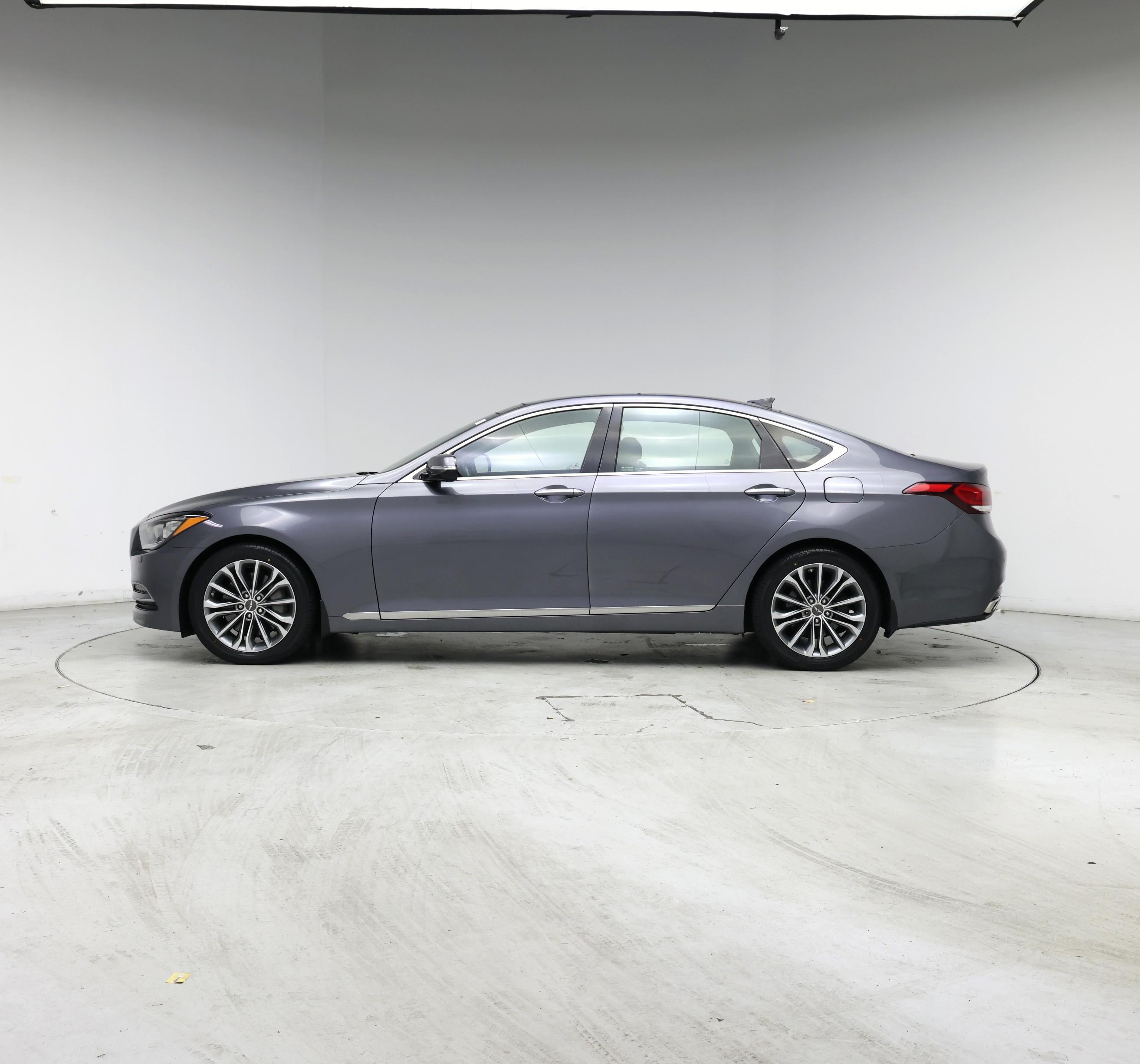 Thumbnail: 2015 Hyundai Genesis - 3