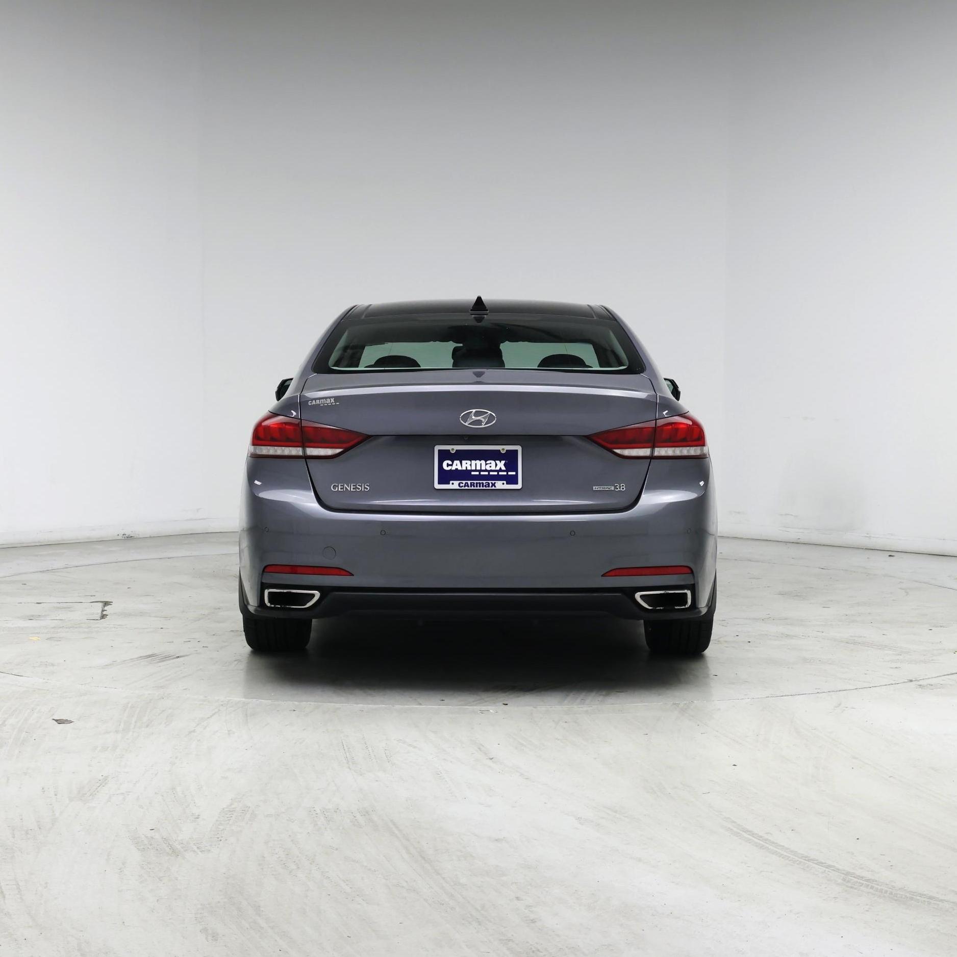 Thumbnail: 2015 Hyundai Genesis - 6