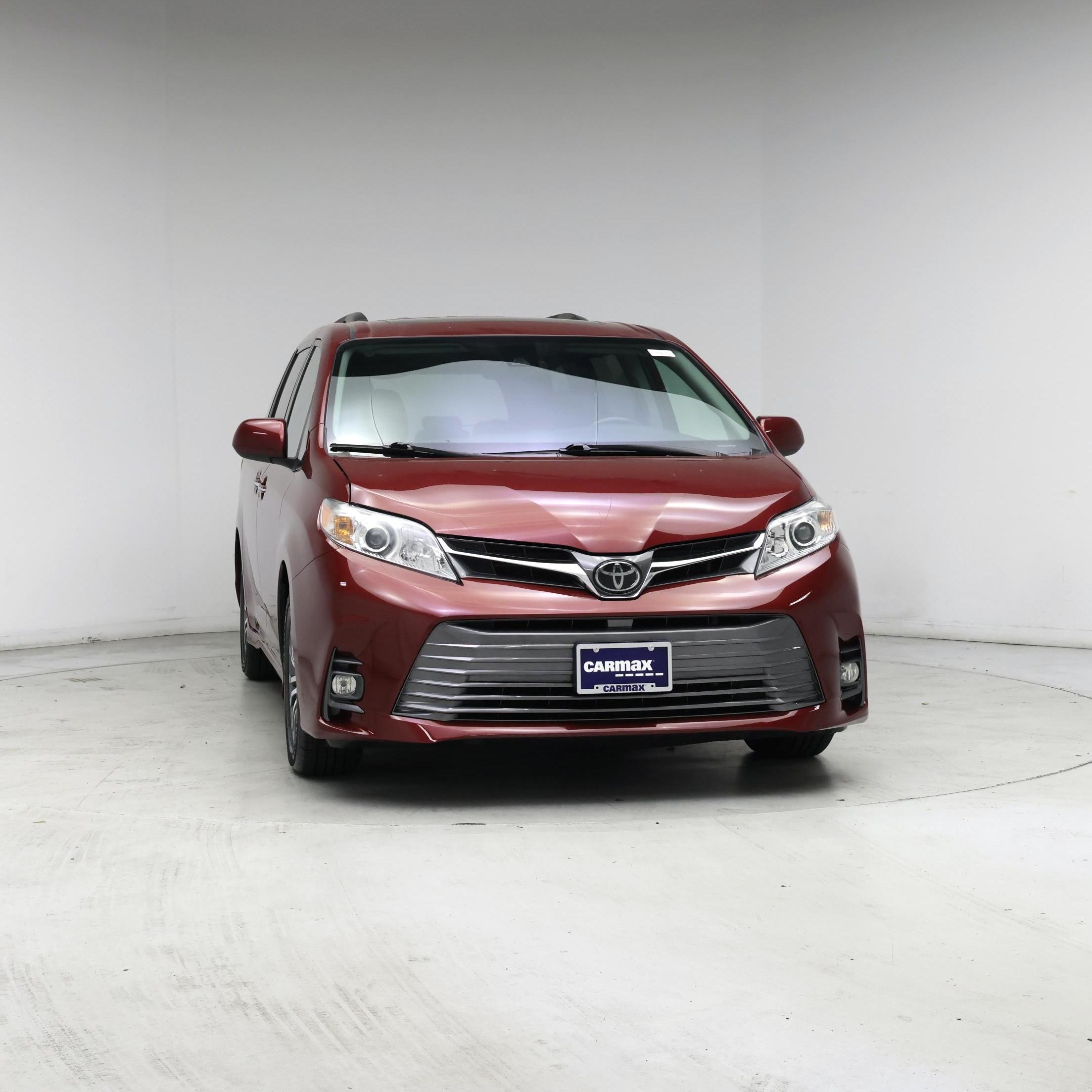 Thumbnail: 2020 Toyota Sienna - 5