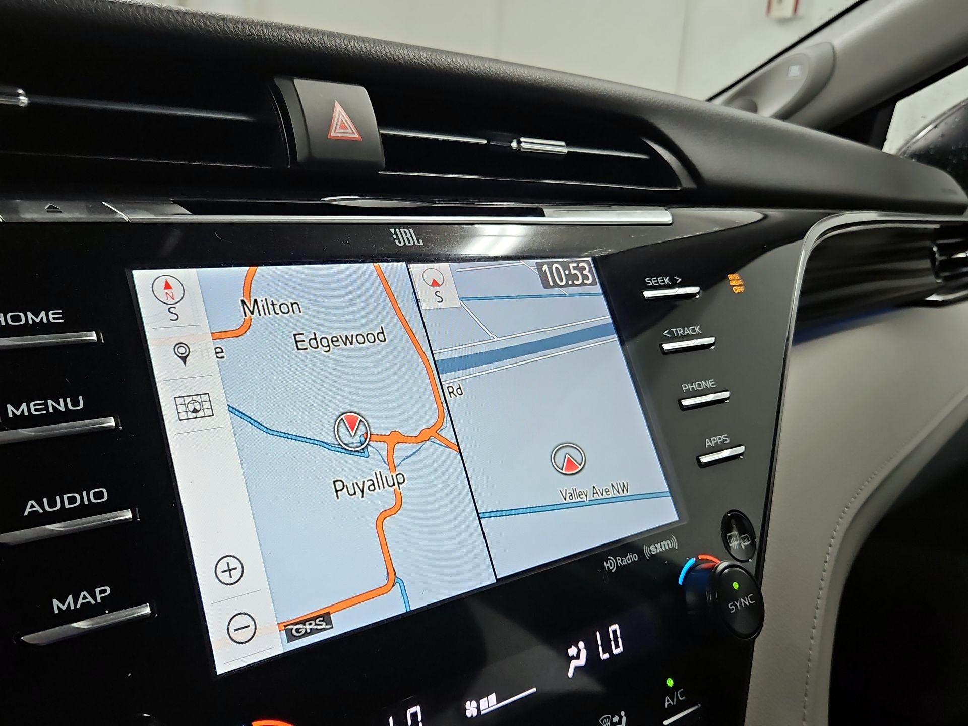 Thumbnail: 2019 Toyota Camry - 14