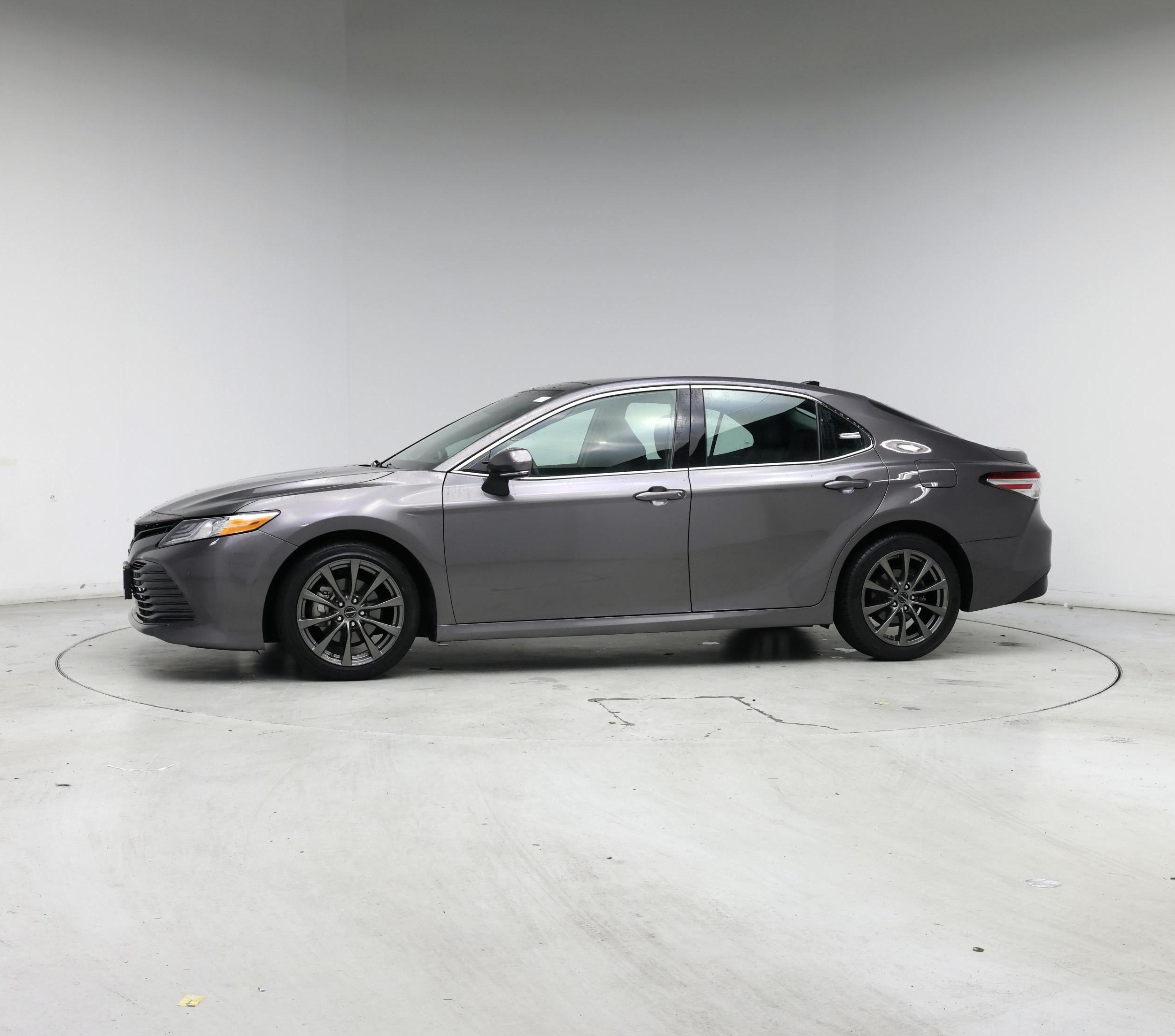 Thumbnail: 2019 Toyota Camry - 3