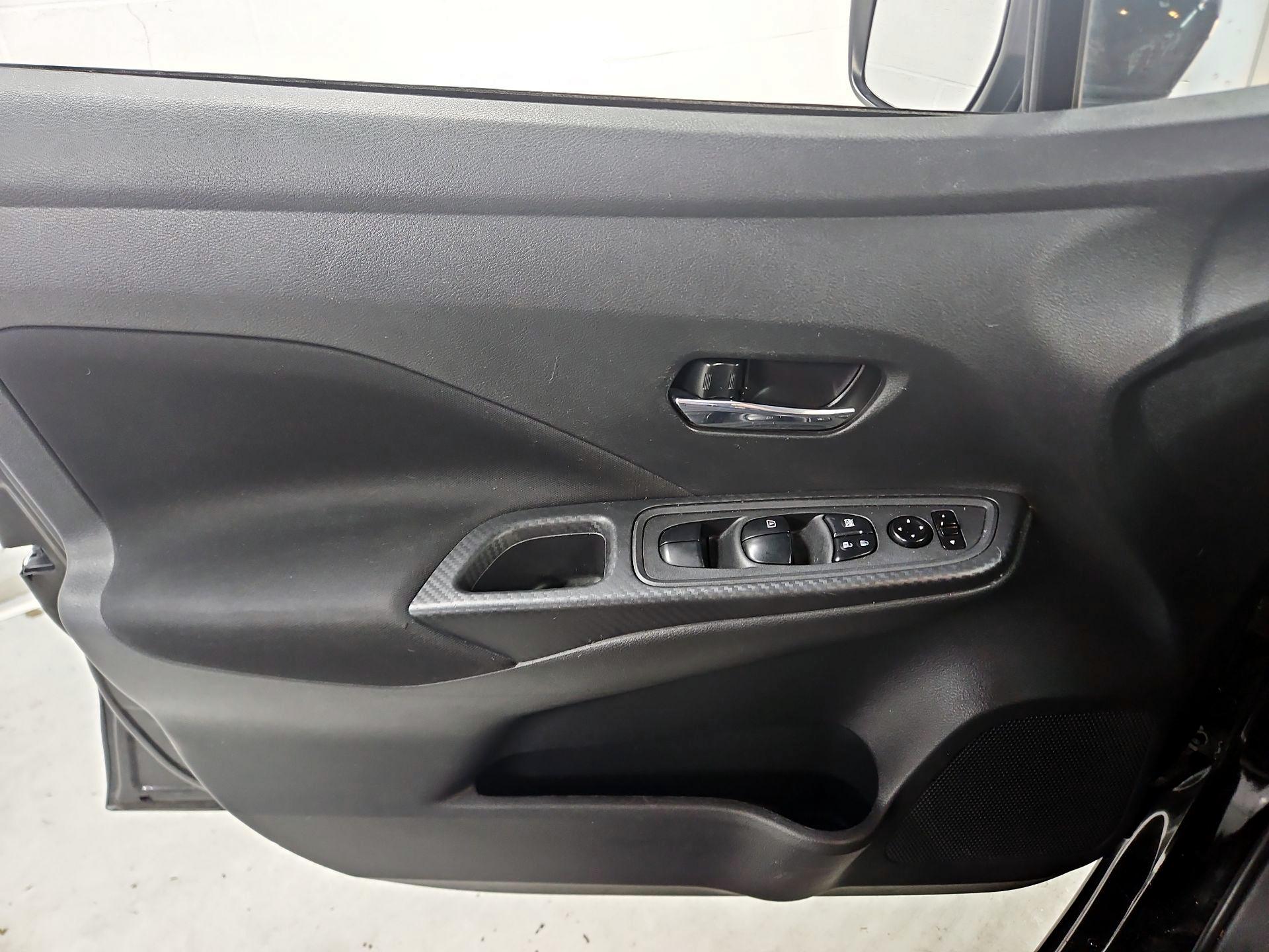 Thumbnail: 2021 Nissan Versa - 12