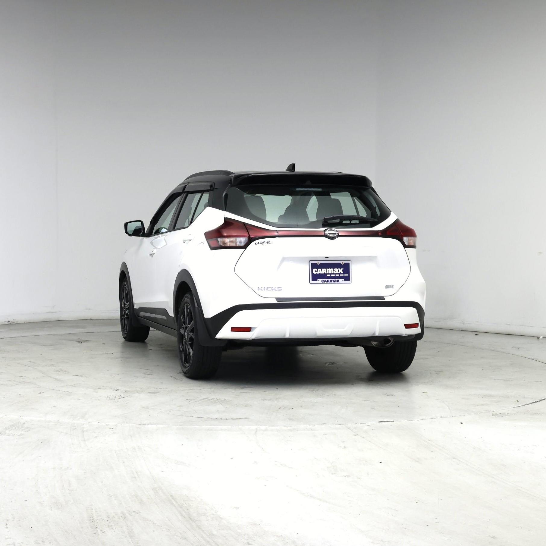 Thumbnail: 2023 Nissan Kicks - 6