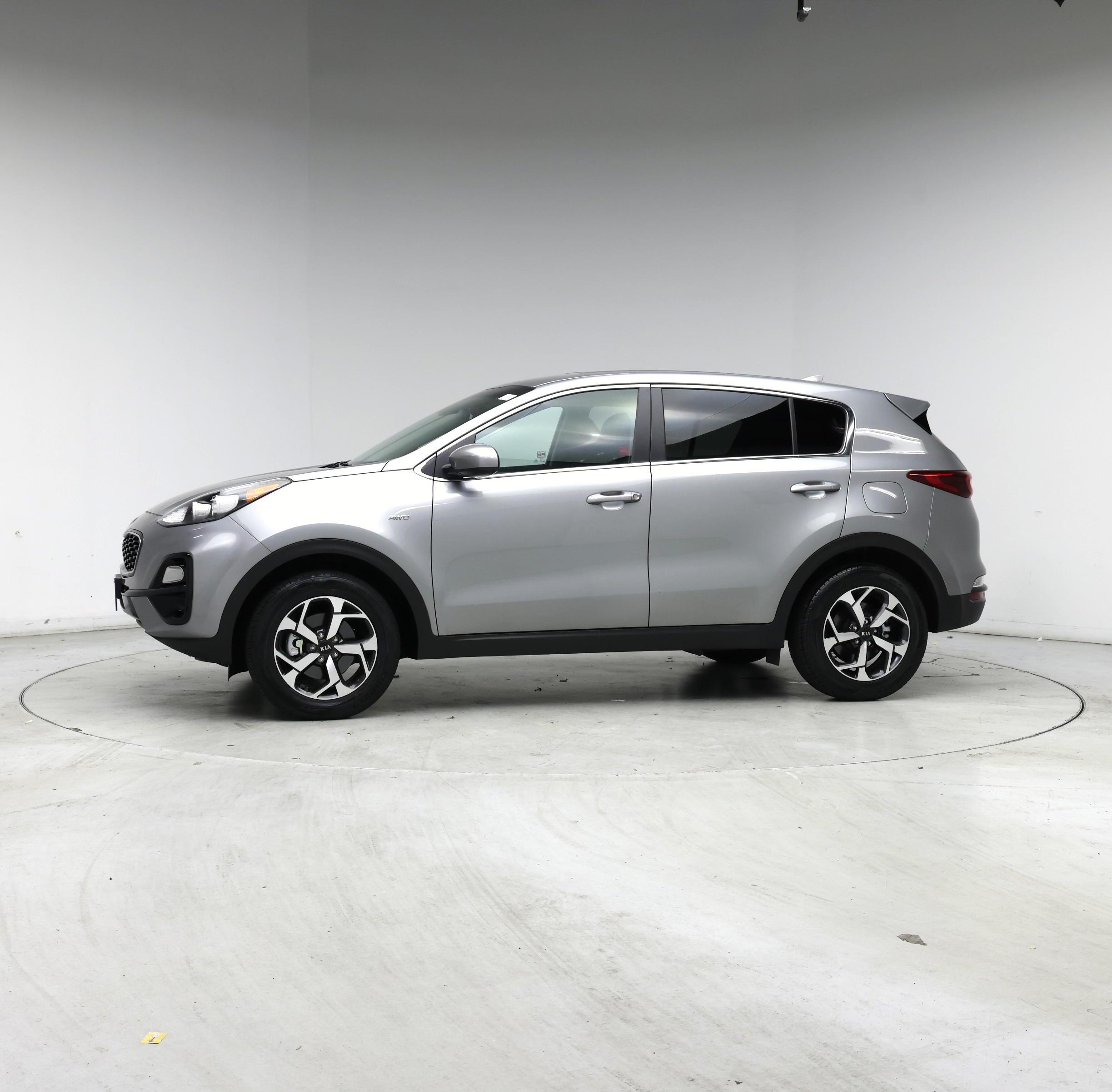Thumbnail: 2020 Kia Sportage - 3