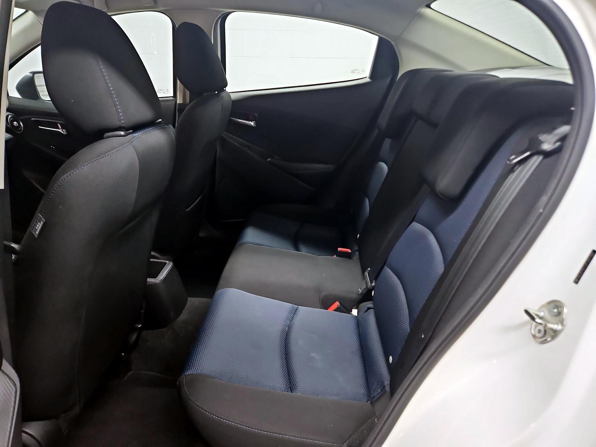 Thumbnail: 2018 Toyota Yaris iA - 19