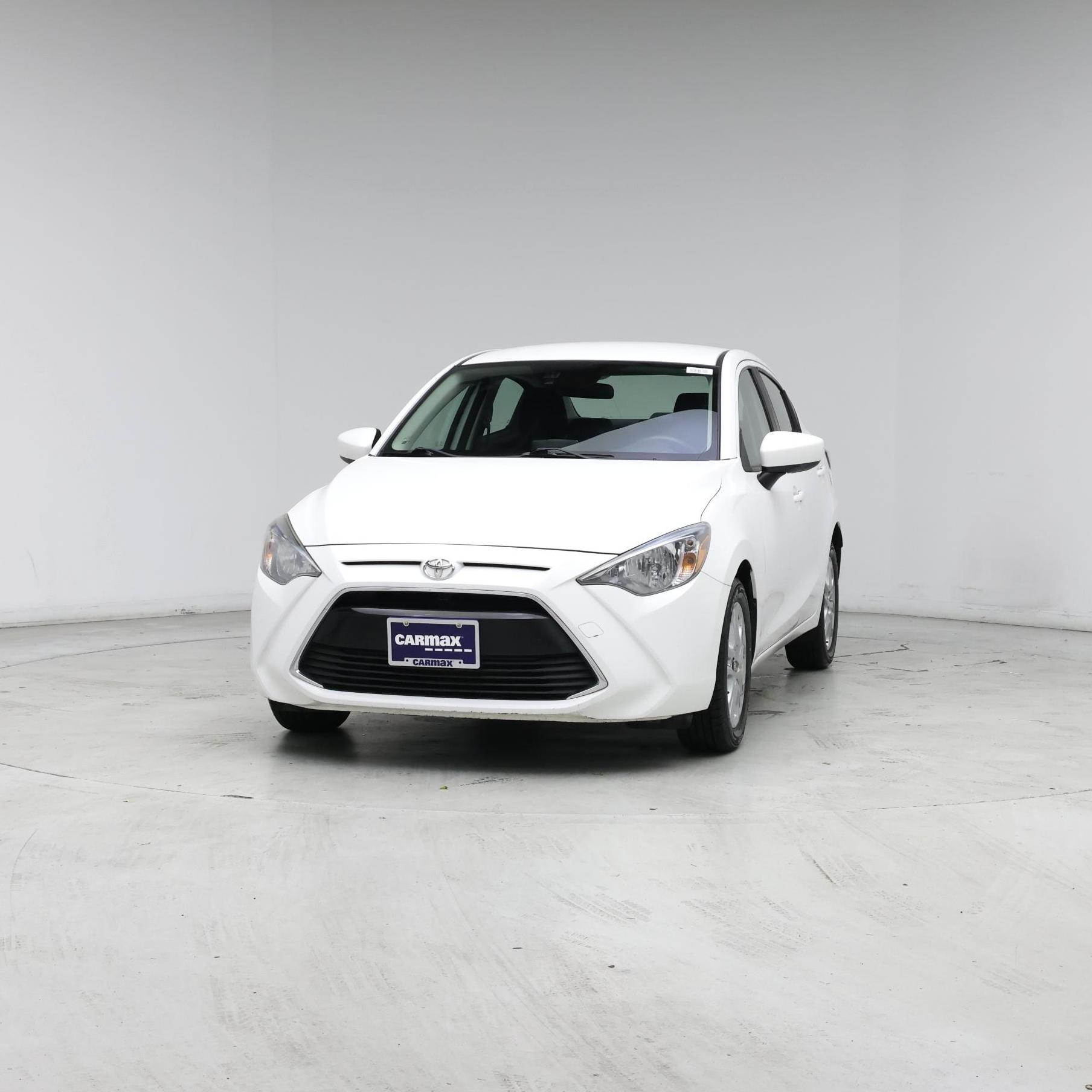 Thumbnail: 2018 Toyota Yaris iA - 4