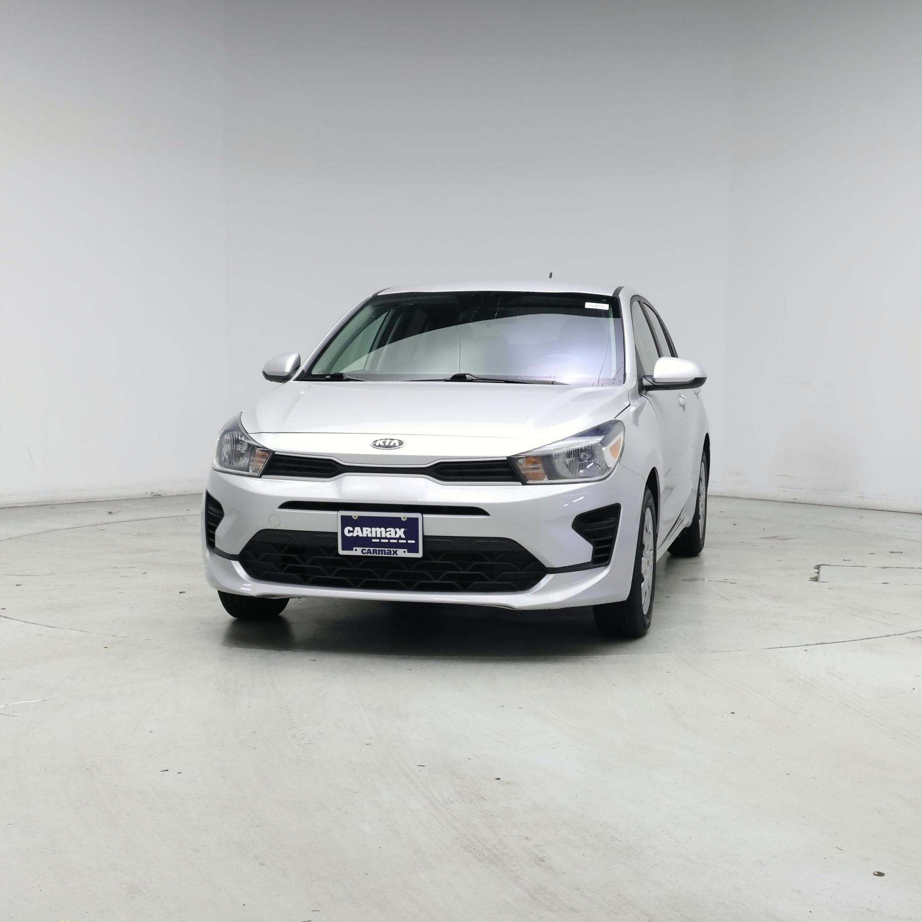 Thumbnail: 2021 Kia Rio - 4