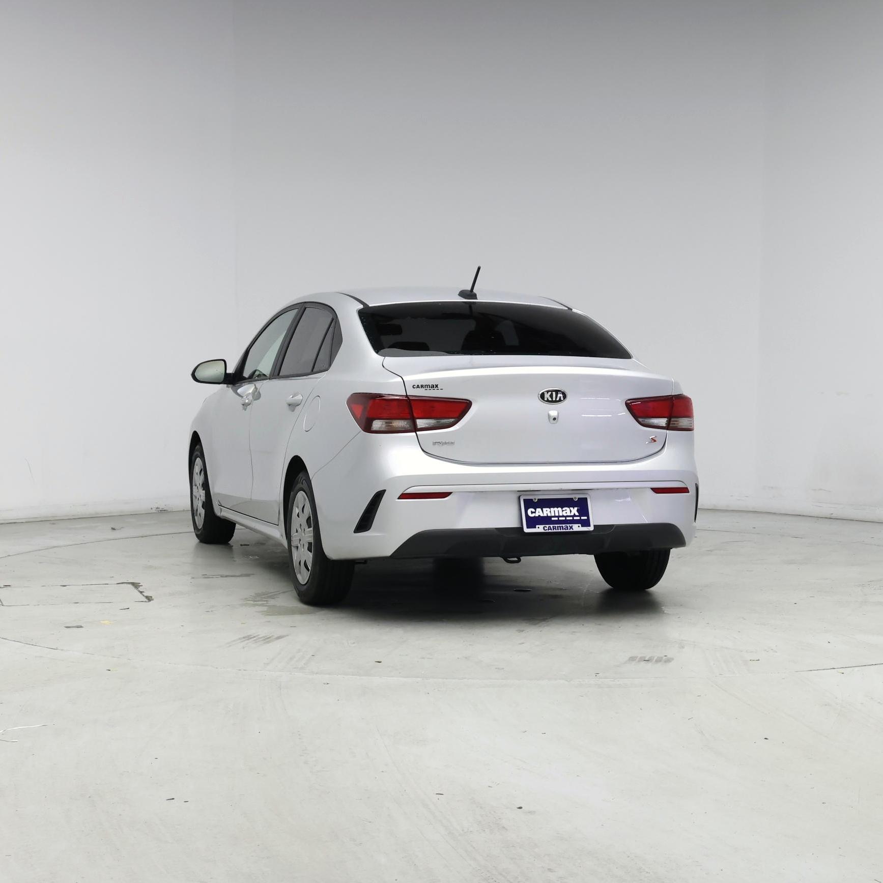 Thumbnail: 2021 Kia Rio - 6