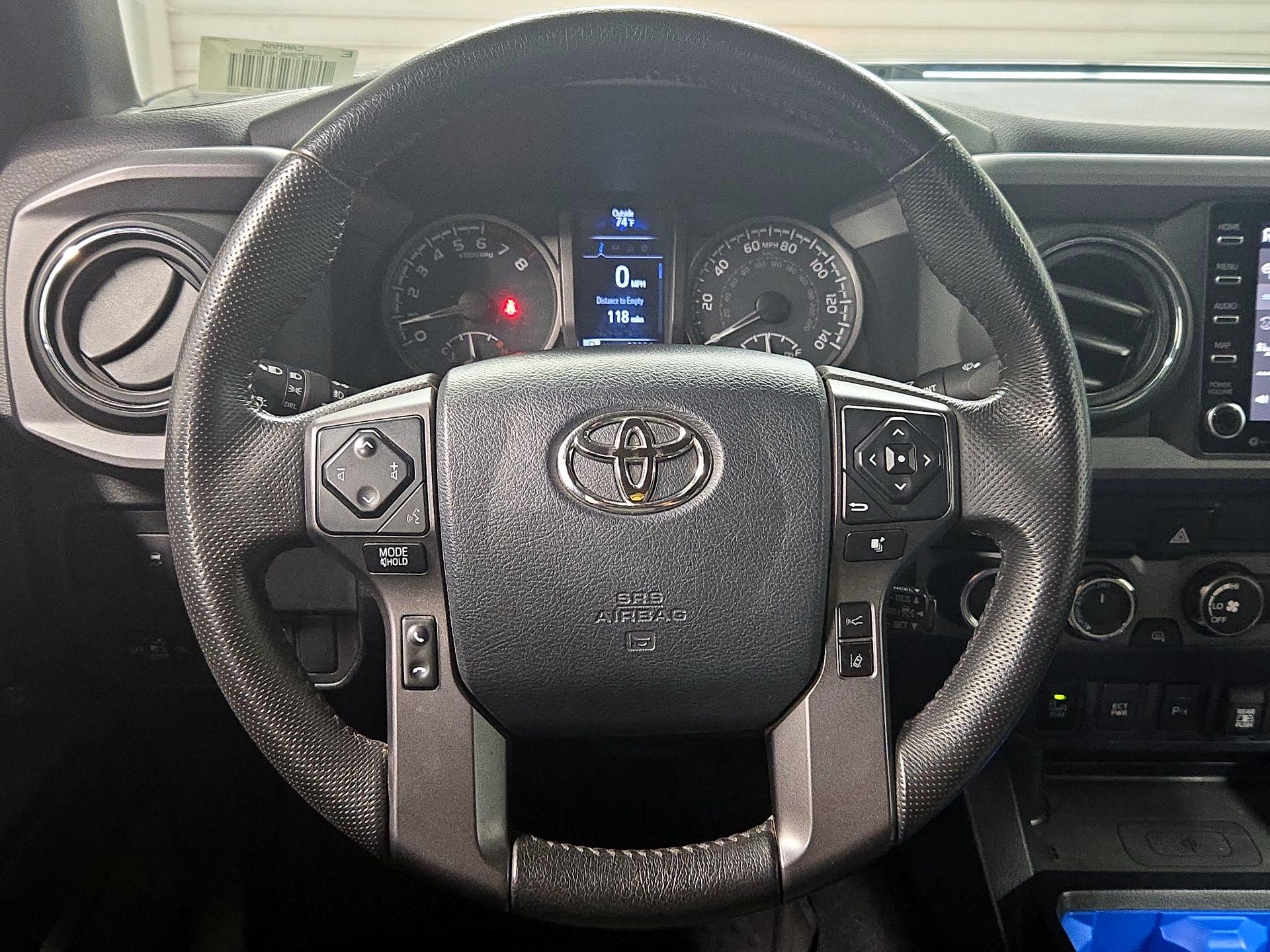 Thumbnail: 2020 Toyota Tacoma - 10