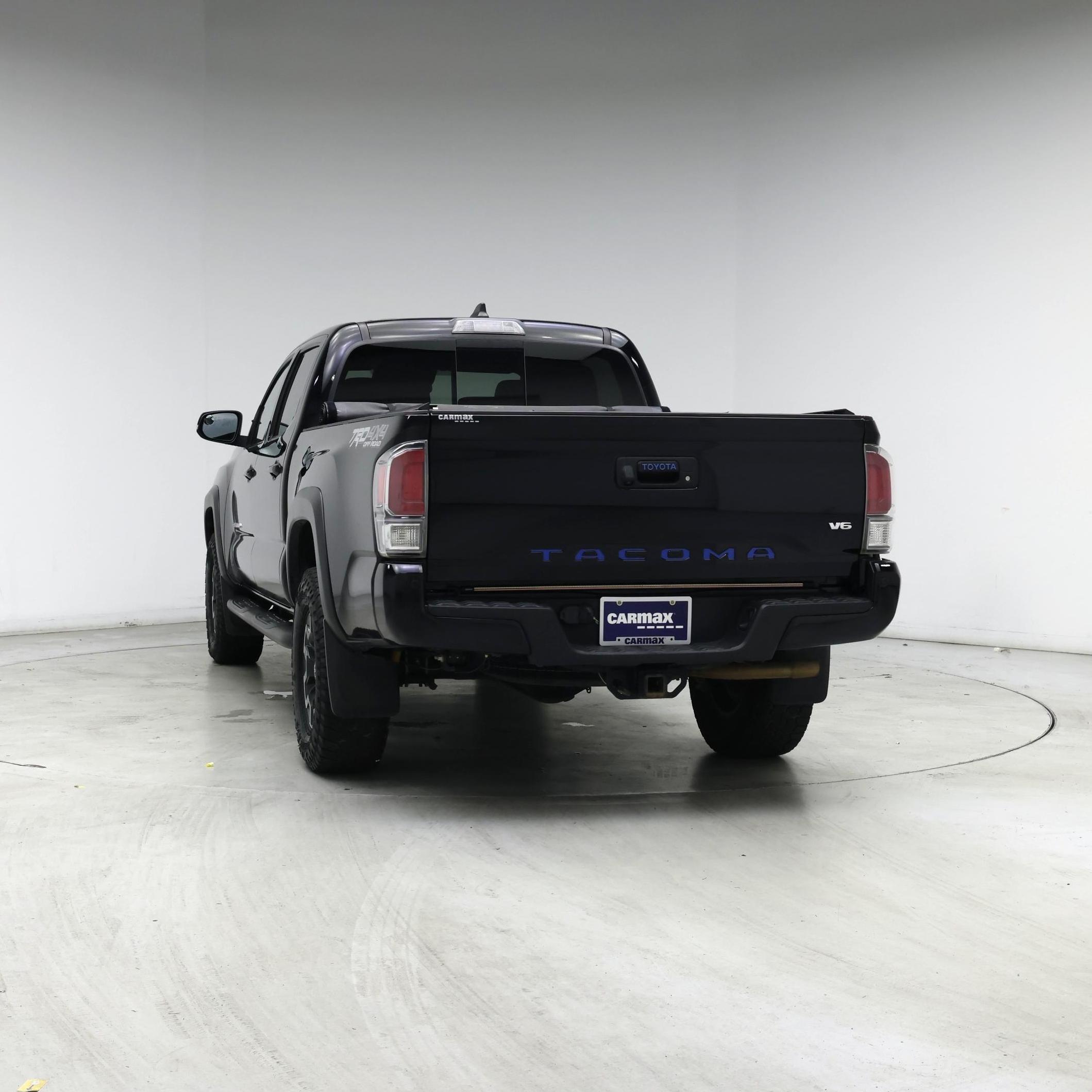 Thumbnail: 2020 Toyota Tacoma - 6