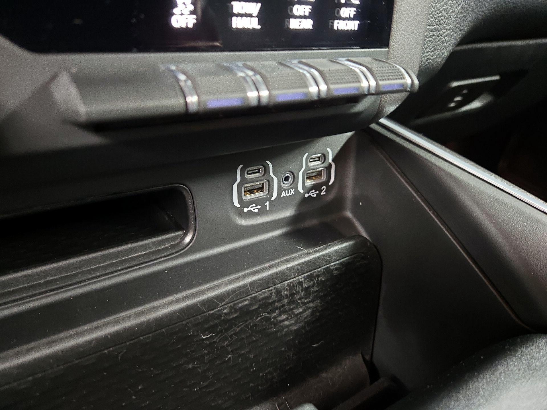 Thumbnail: 2020 RAM 1500 - 18