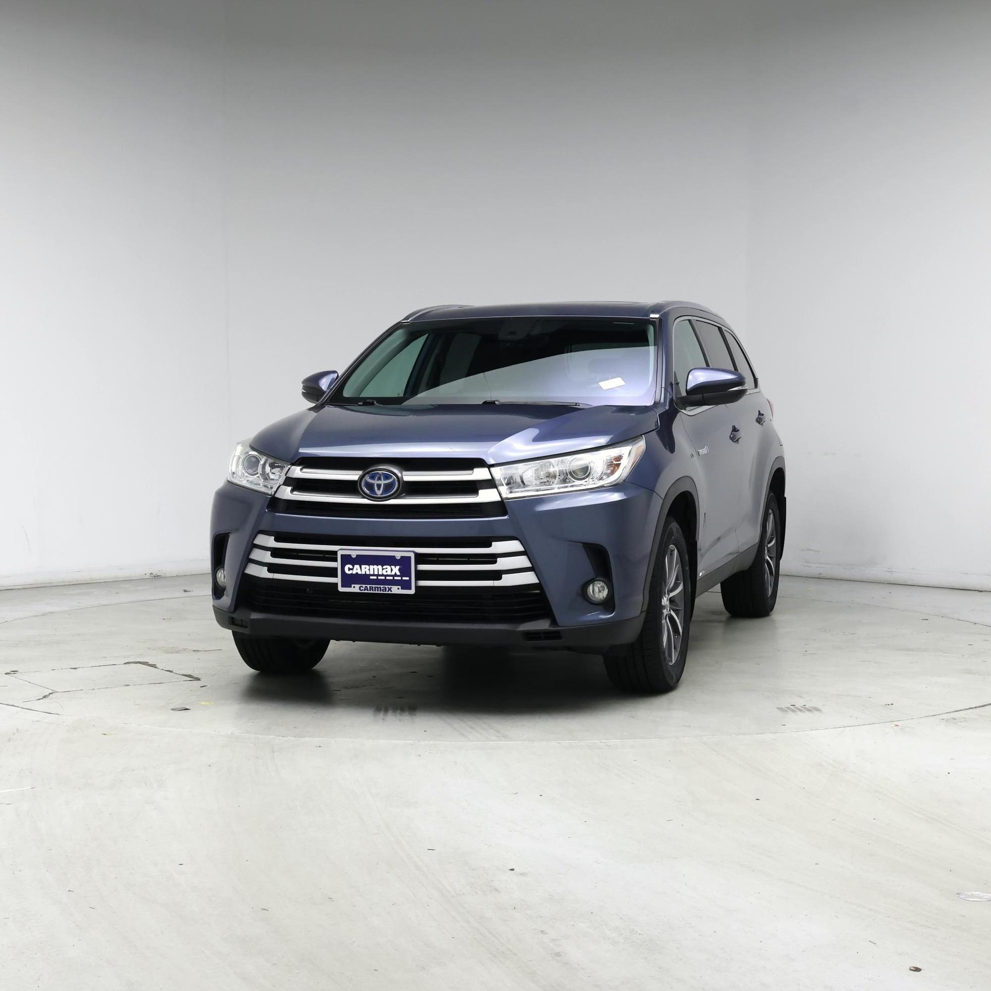 Thumbnail: 2019 Toyota Highlander - 4