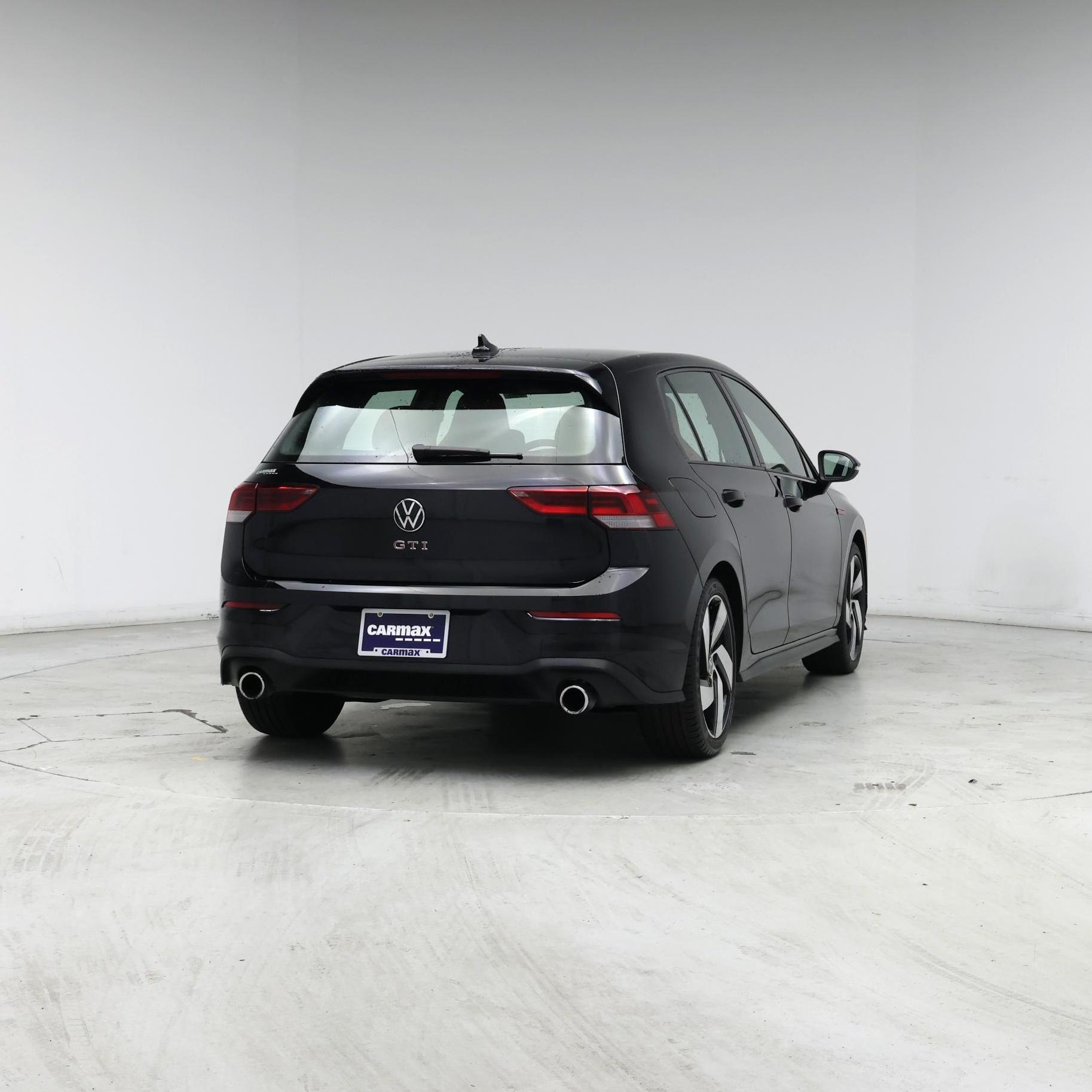 Thumbnail: 2022 Volkswagen Golf - 8