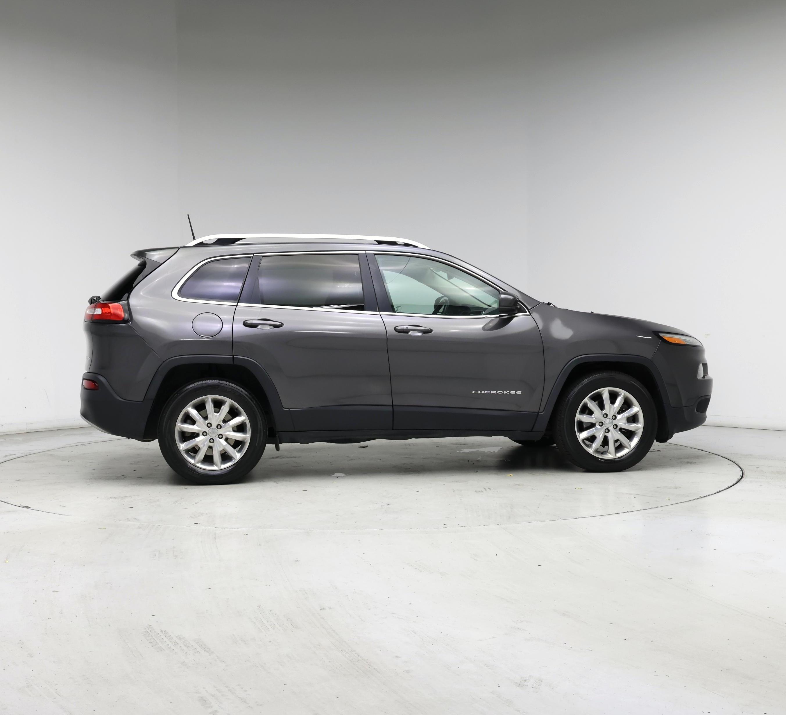 Thumbnail: 2017 Jeep Cherokee - 7