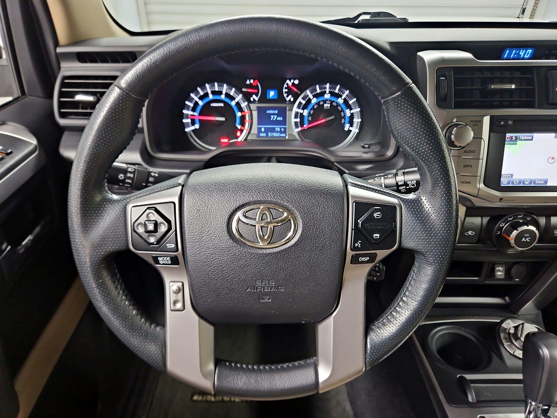 Thumbnail: 2014 Toyota 4Runner - 10