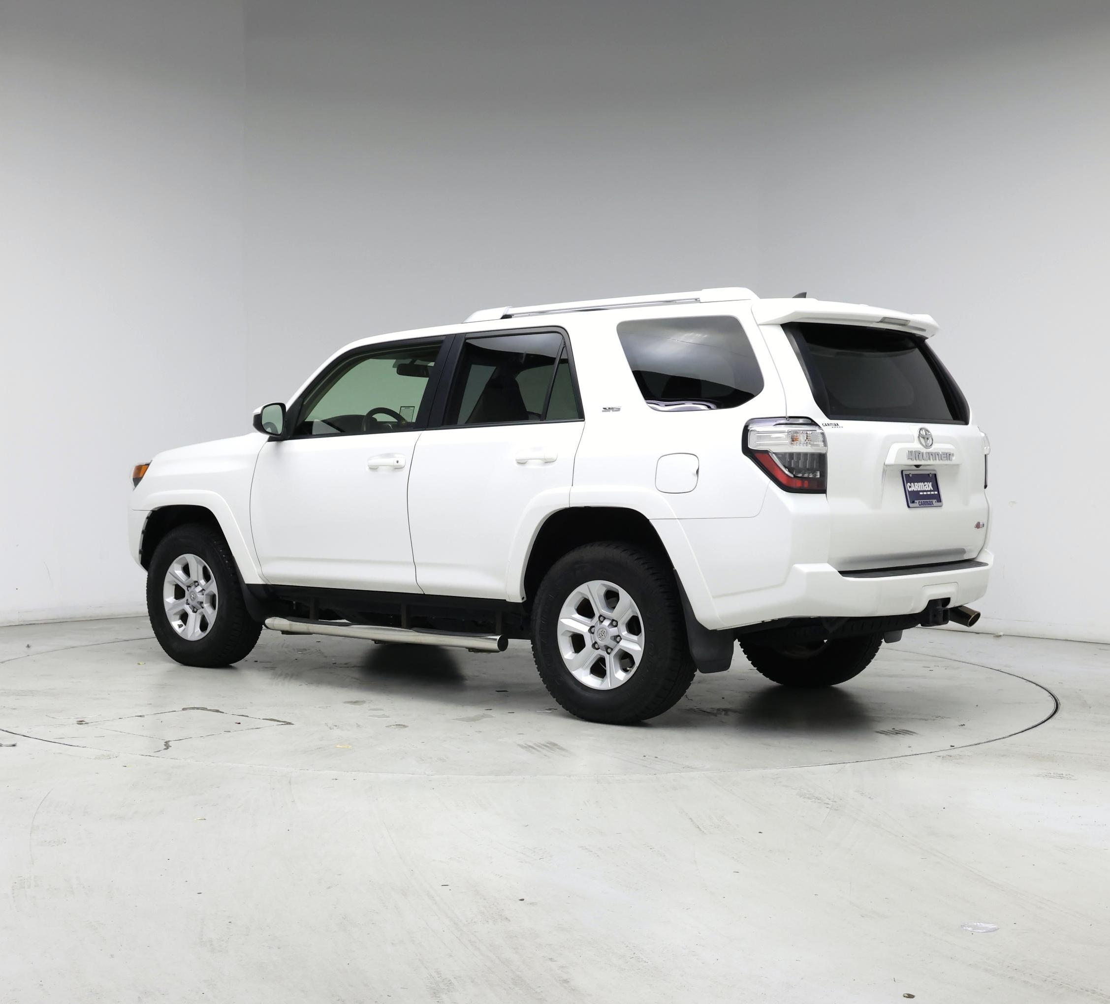Thumbnail: 2014 Toyota 4Runner - 2