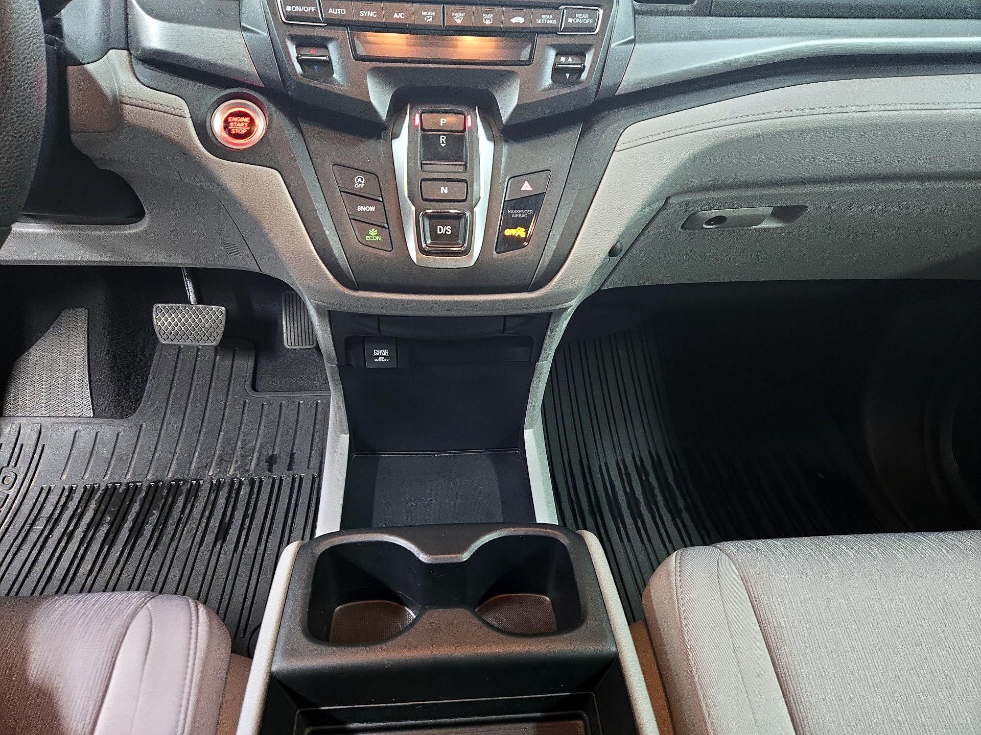Thumbnail: 2020 Honda Odyssey - 17