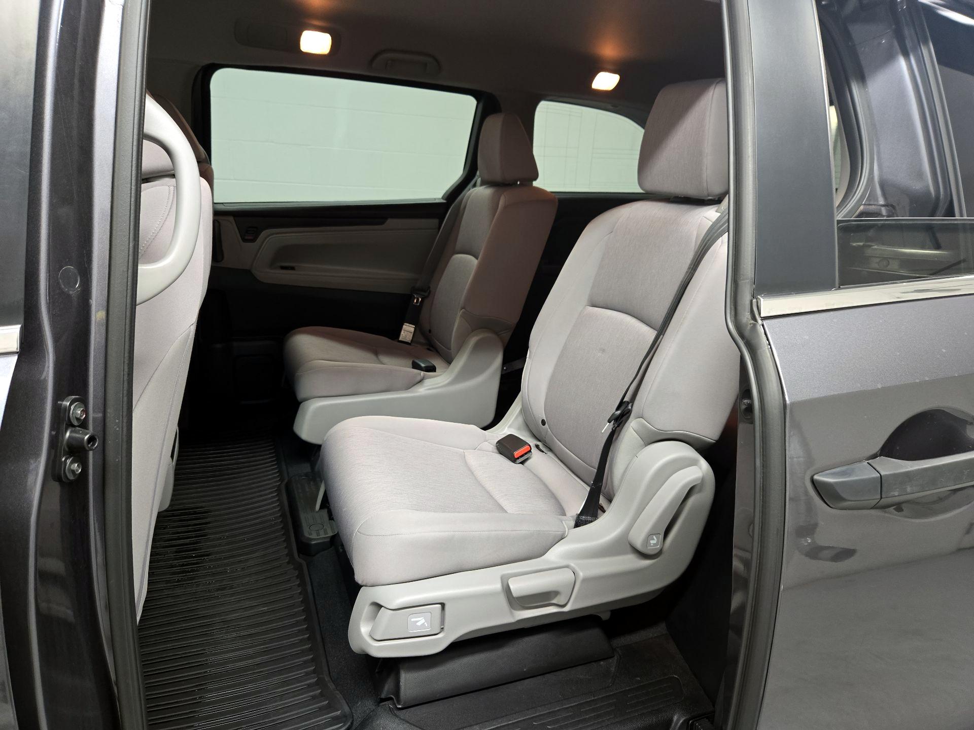 Thumbnail: 2020 Honda Odyssey - 19