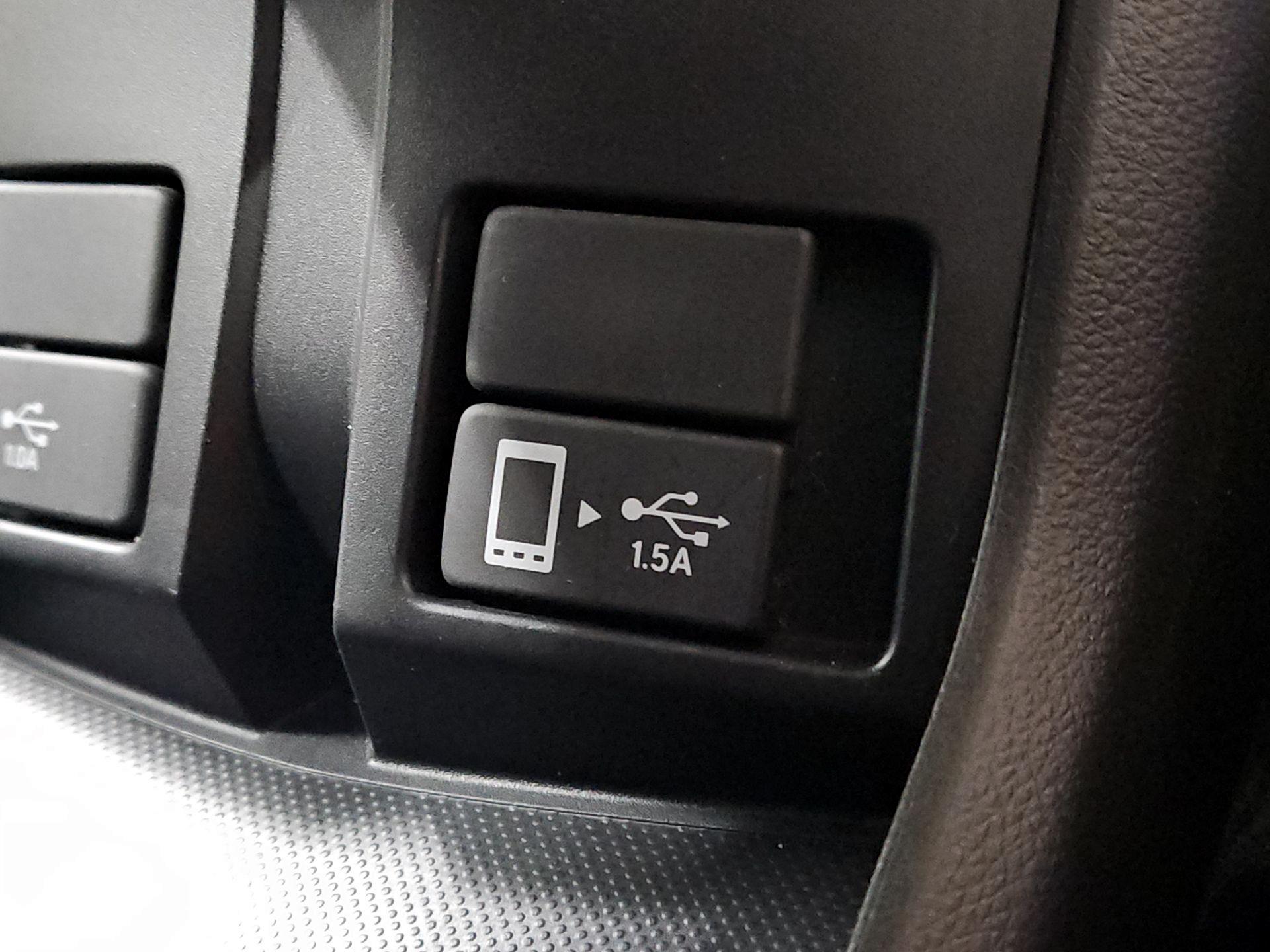 Thumbnail: 2018 Honda Clarity - 18