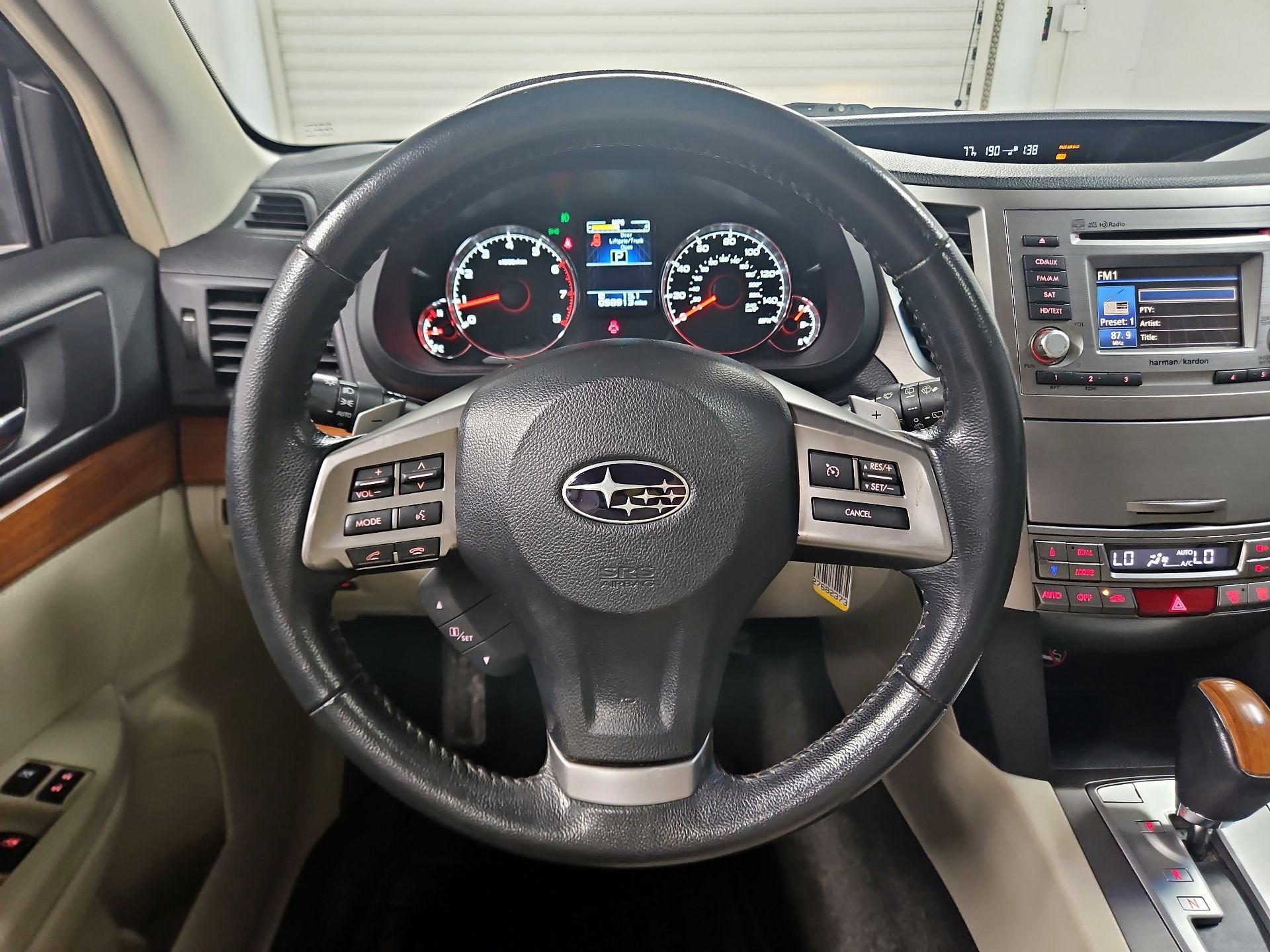 Thumbnail: 2014 Subaru Outback - 10