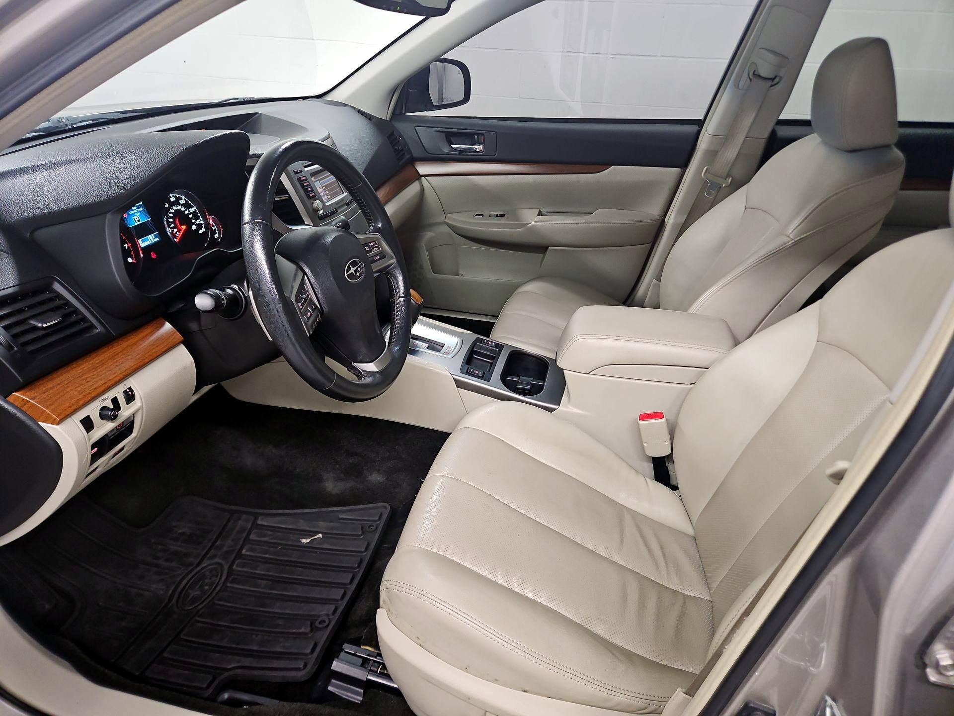 Thumbnail: 2014 Subaru Outback - 11