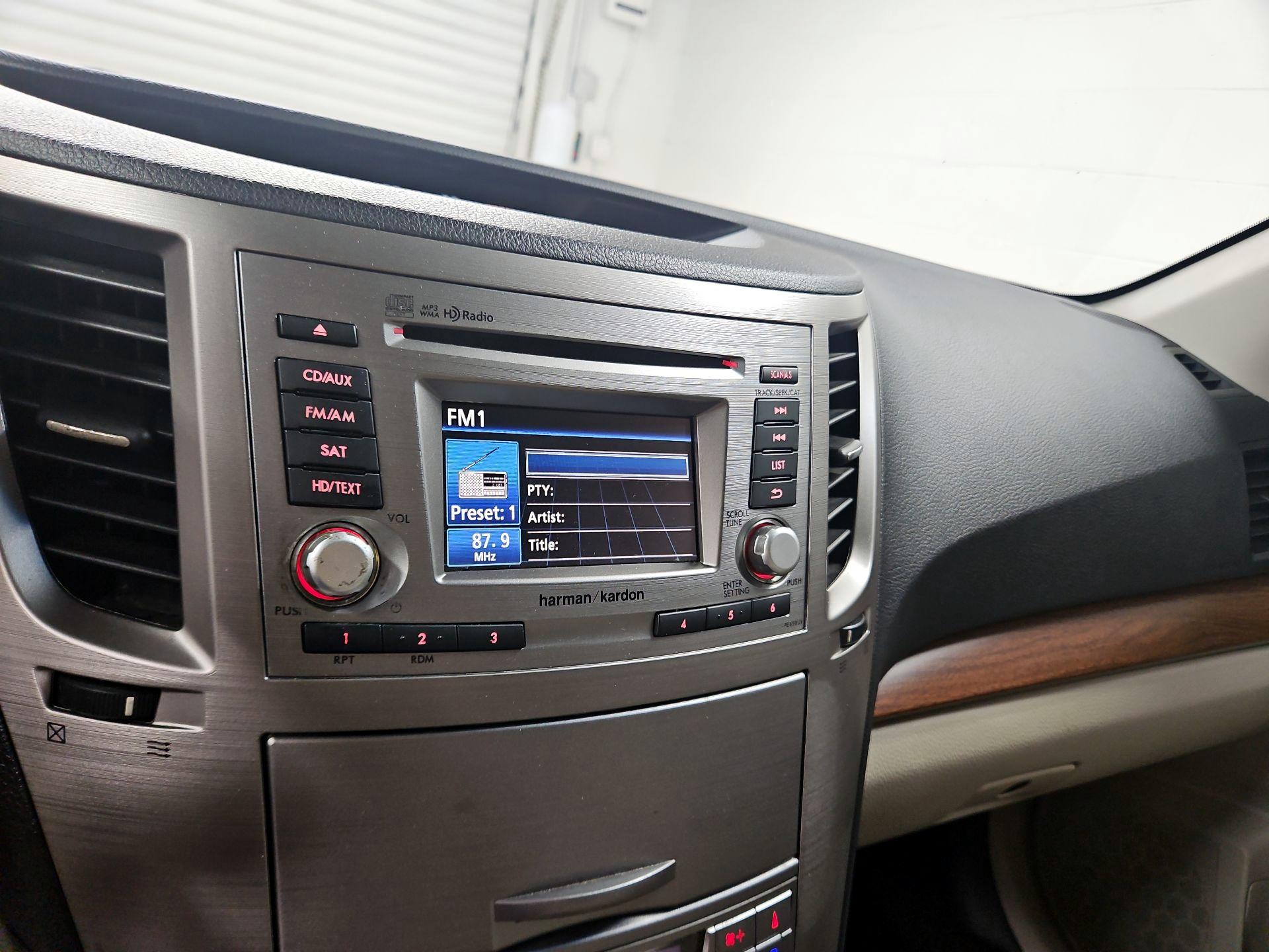 Thumbnail: 2014 Subaru Outback - 15