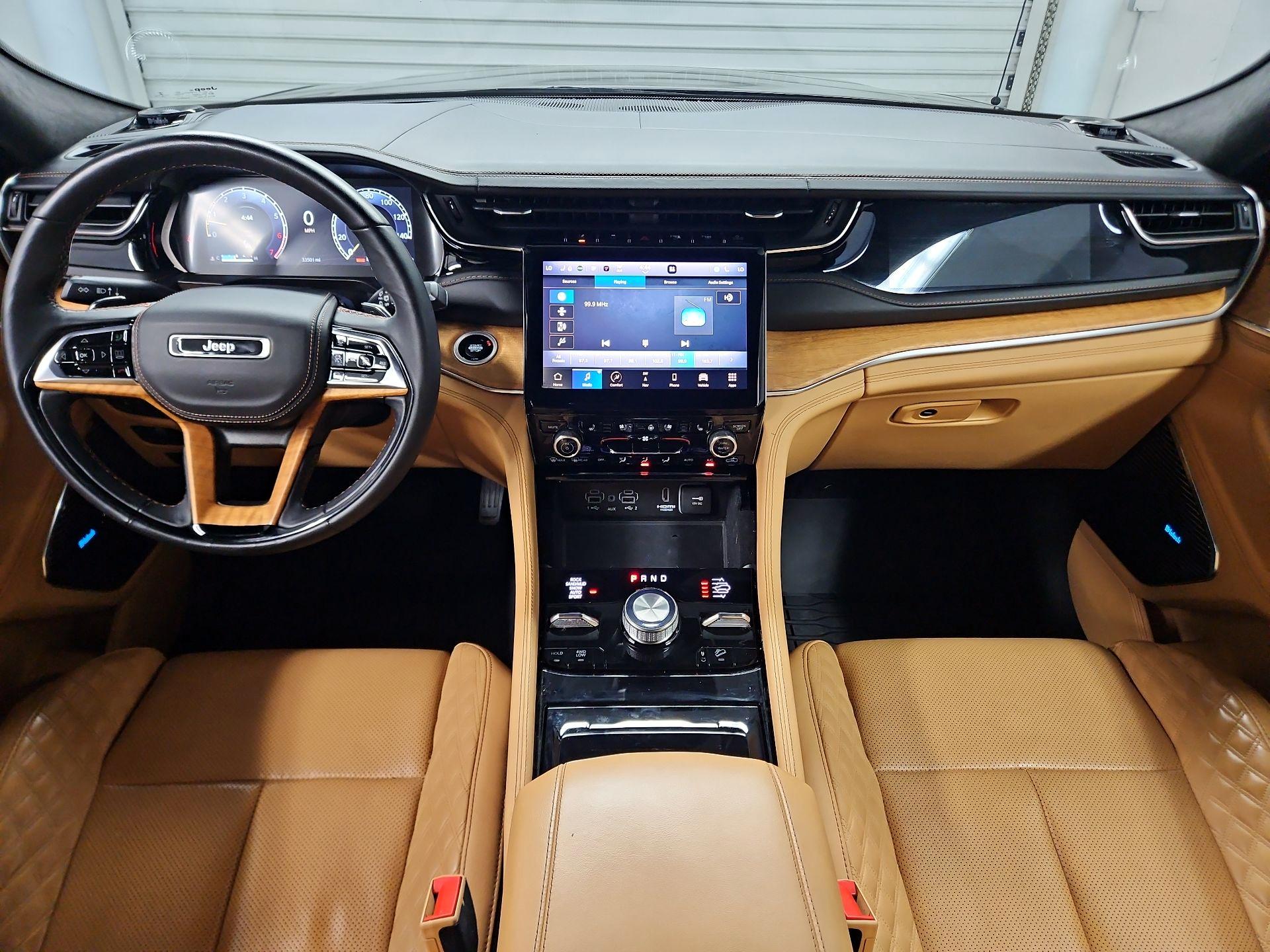 Thumbnail: 2022 Jeep Grand Cherokee L - 9