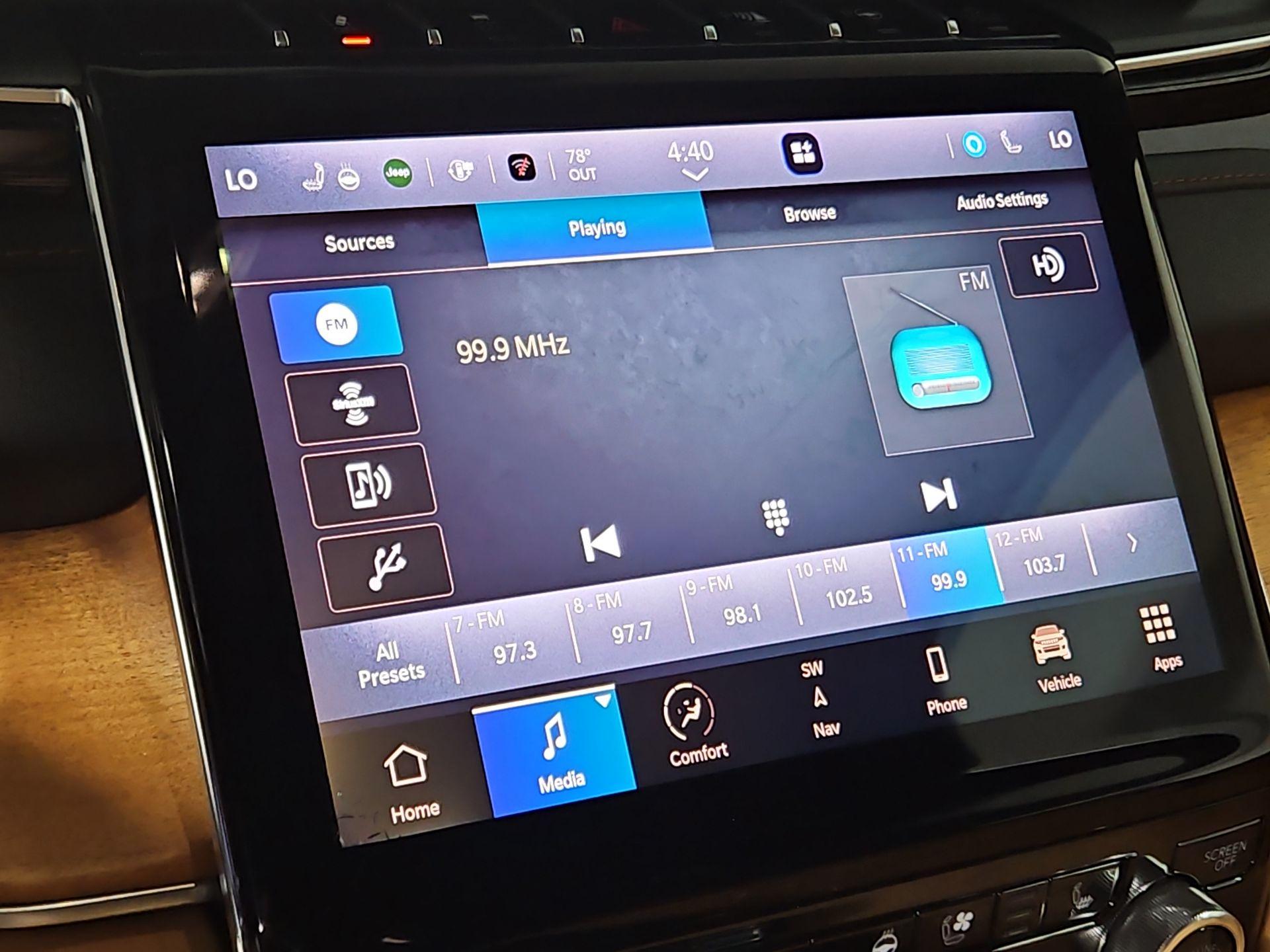 Thumbnail: 2022 Jeep Grand Cherokee L - 16