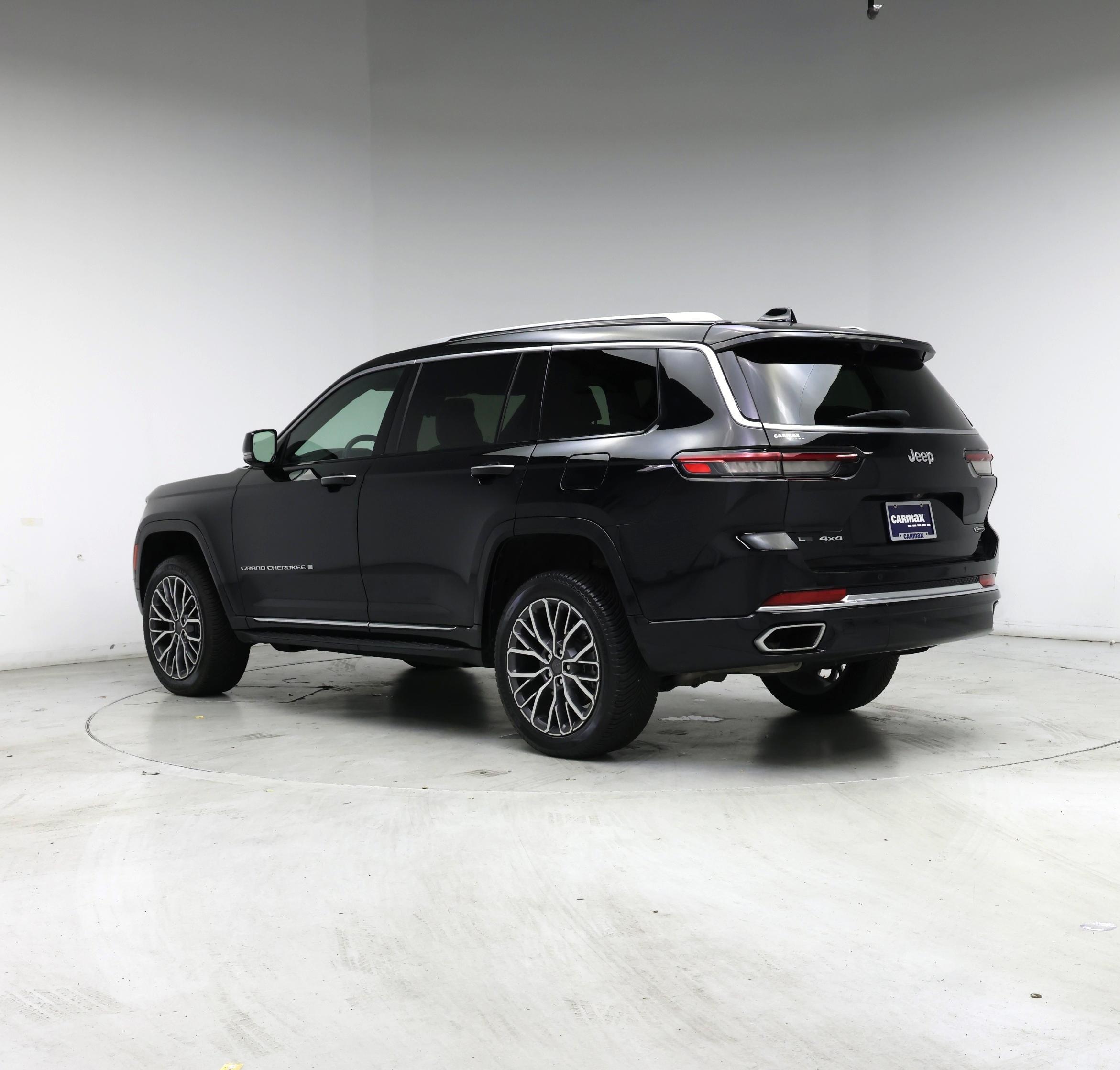 Thumbnail: 2022 Jeep Grand Cherokee L - 2