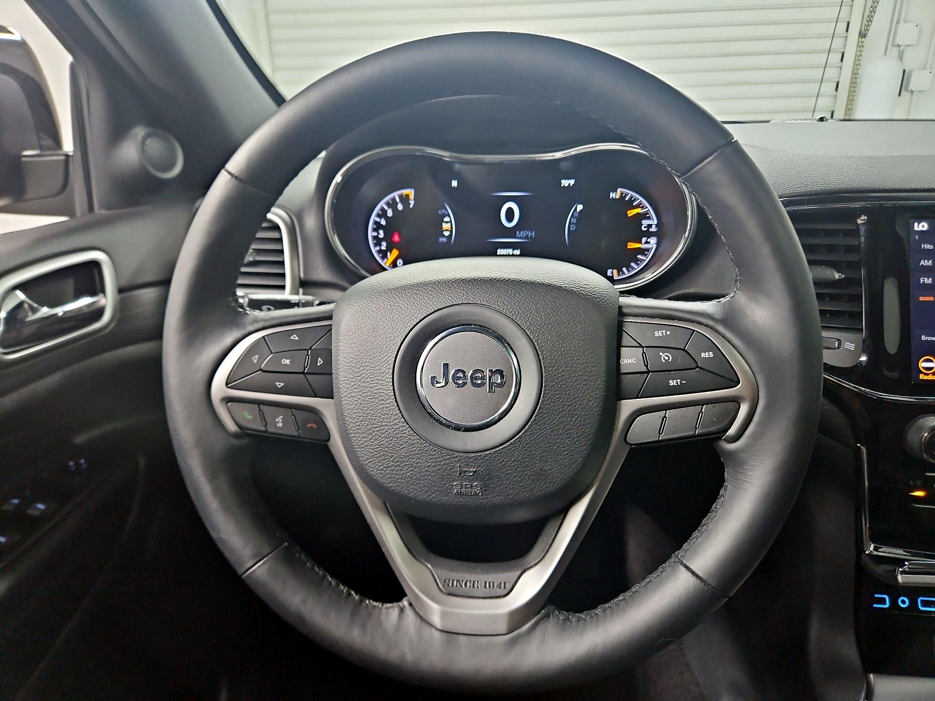 Thumbnail: 2019 Jeep Grand Cherokee - 10