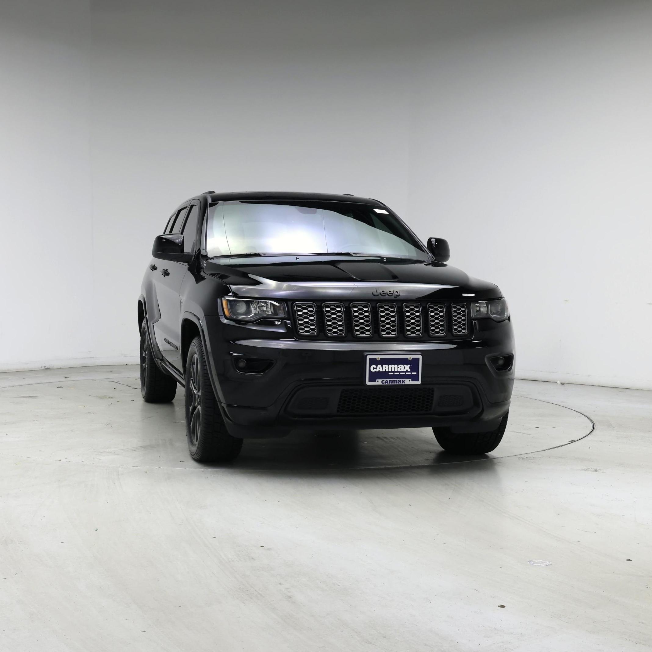 Thumbnail: 2019 Jeep Grand Cherokee - 5