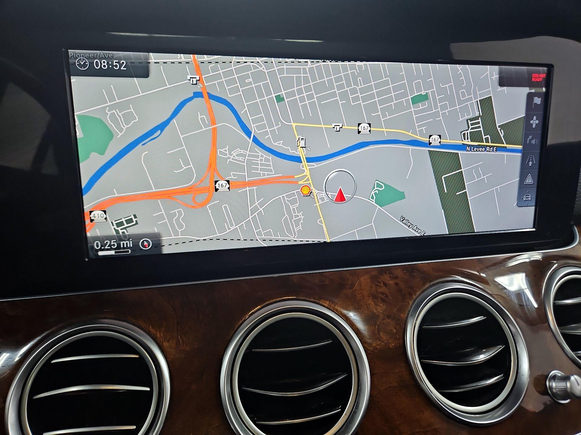 Thumbnail: 2017 Mercedes-Benz E-Class - 14