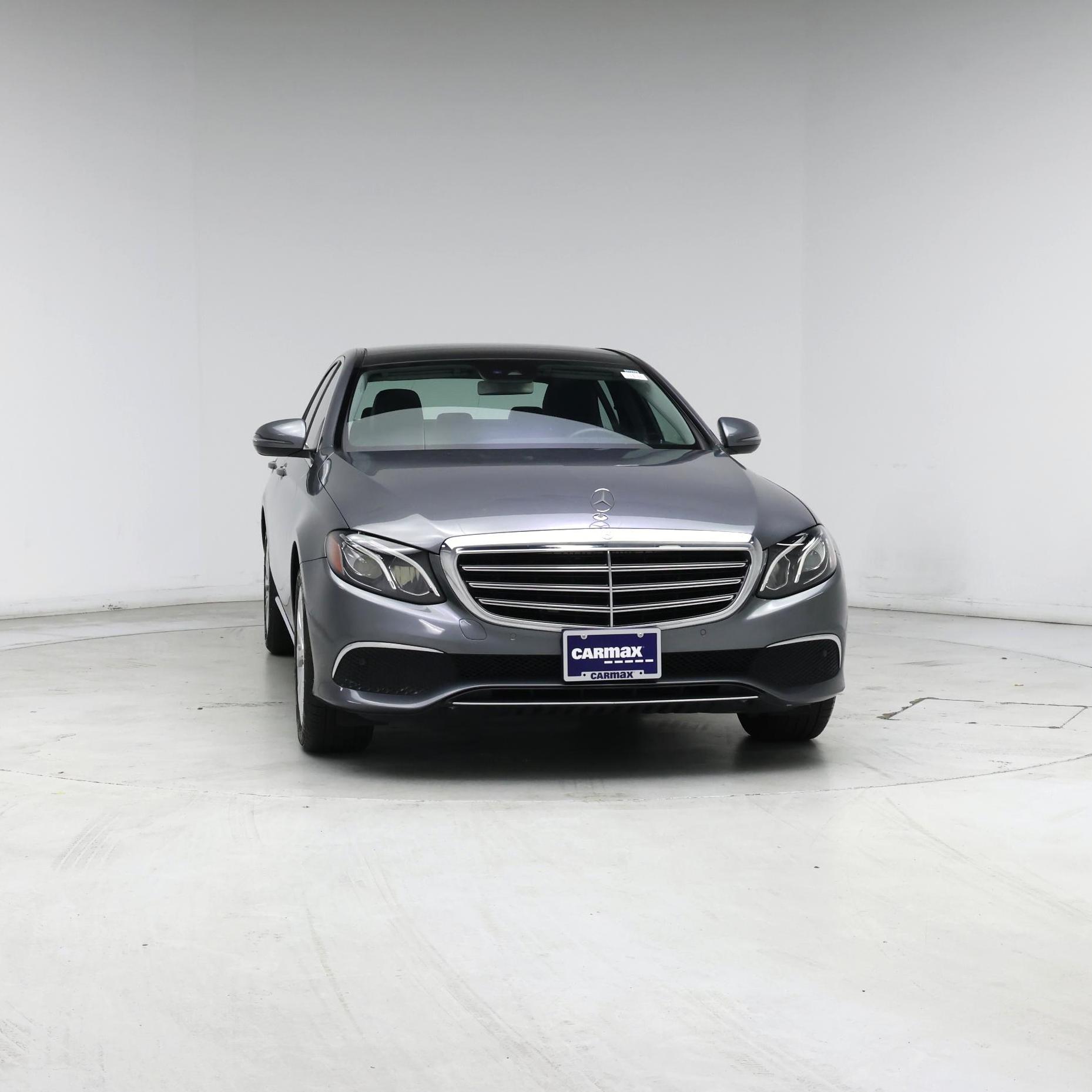 Thumbnail: 2017 Mercedes-Benz E-Class - 5