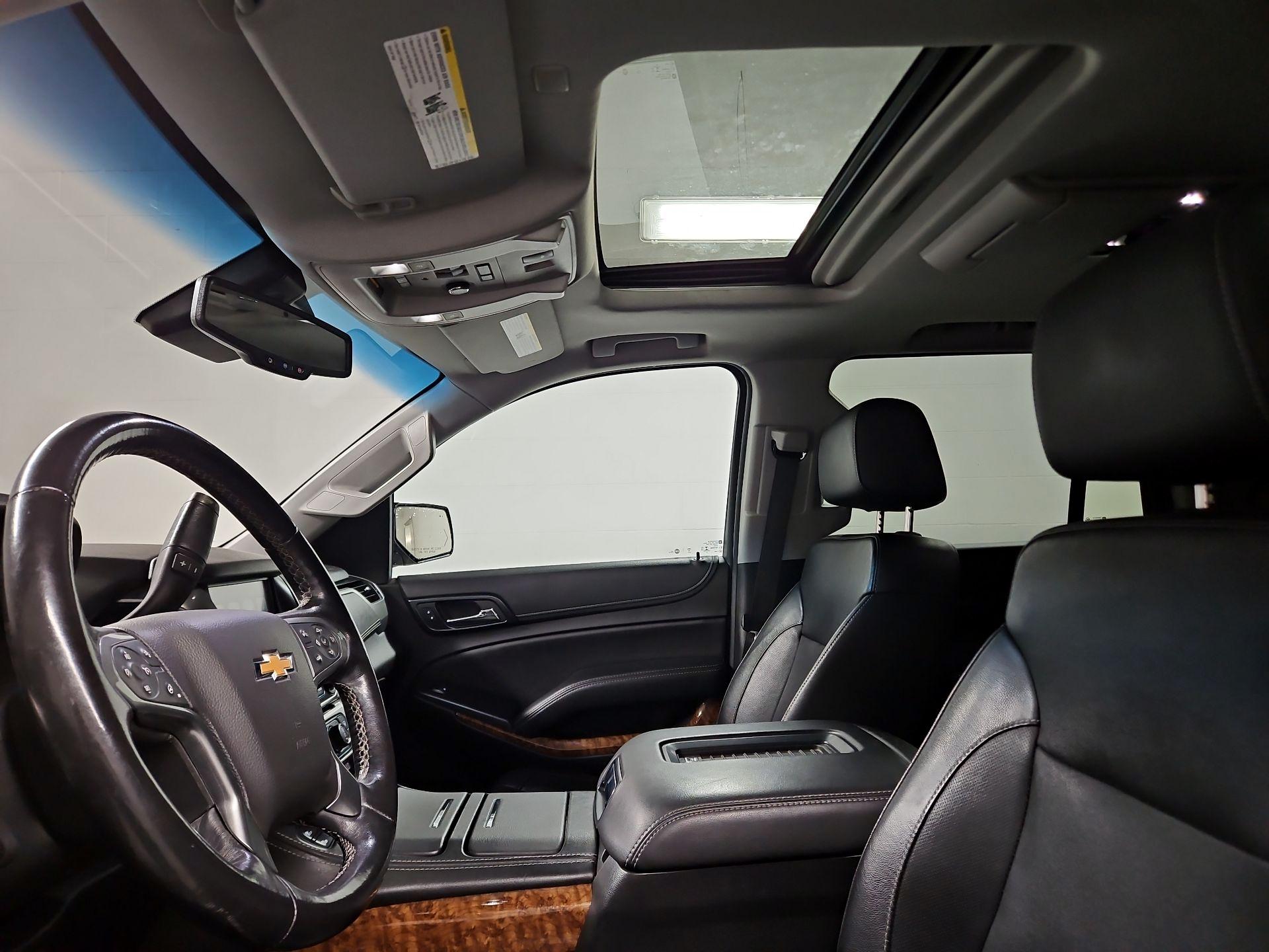 Thumbnail: 2019 Chevrolet Tahoe - 20