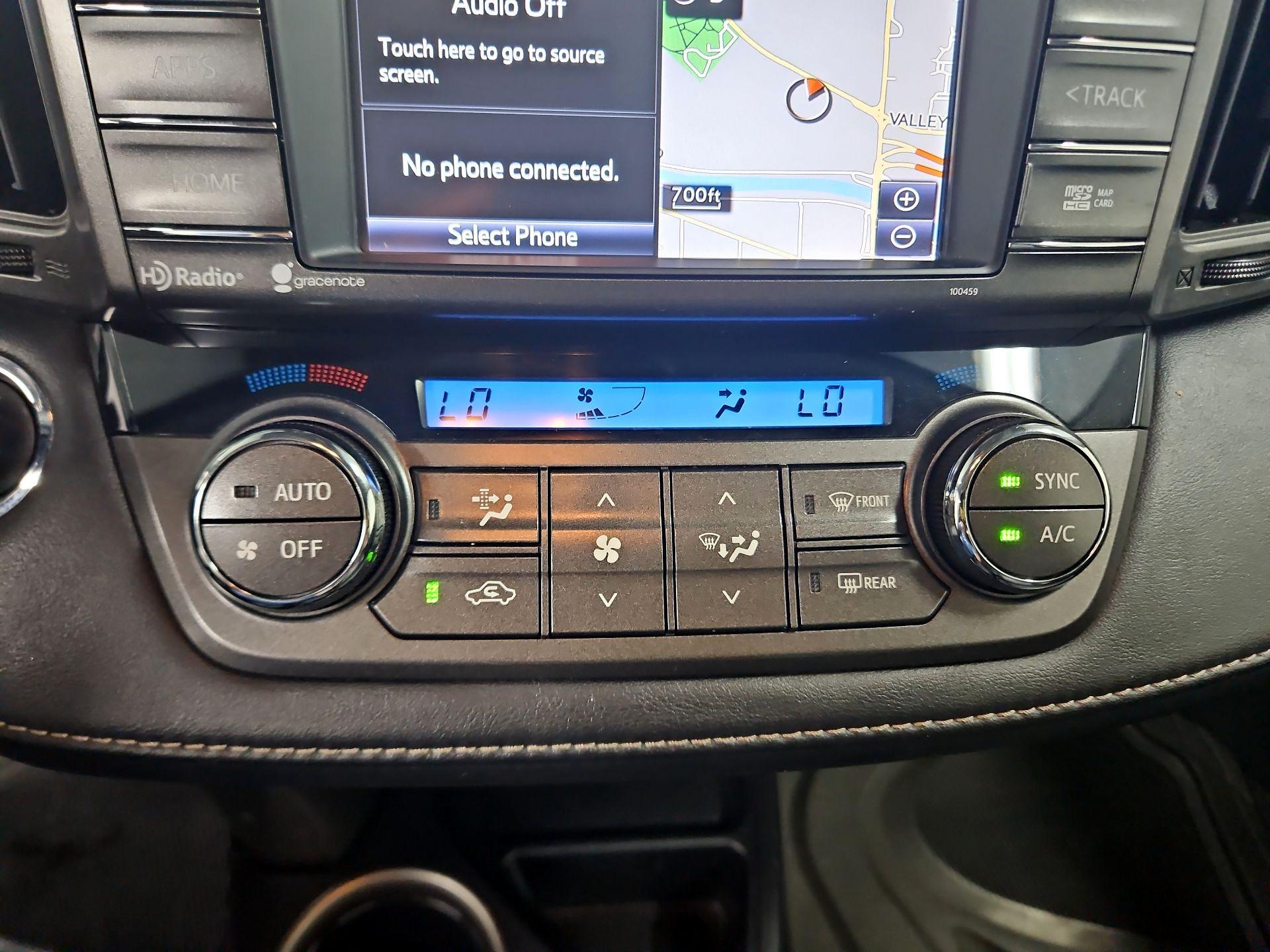 Thumbnail: 2015 Toyota RAV4 - 16
