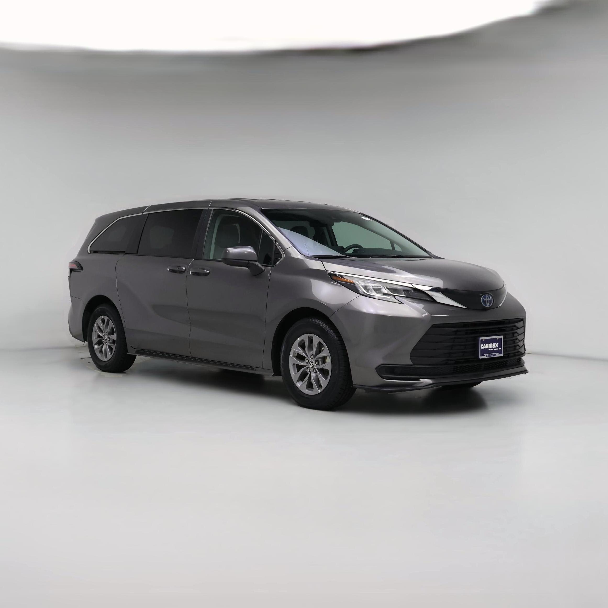 Thumbnail: 2023 Toyota Sienna - 1
