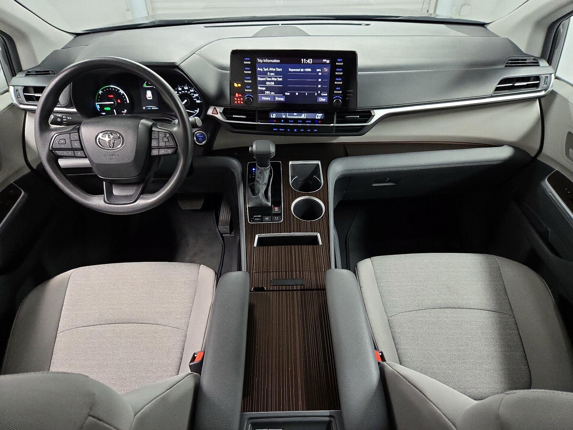 Thumbnail: 2023 Toyota Sienna - 9