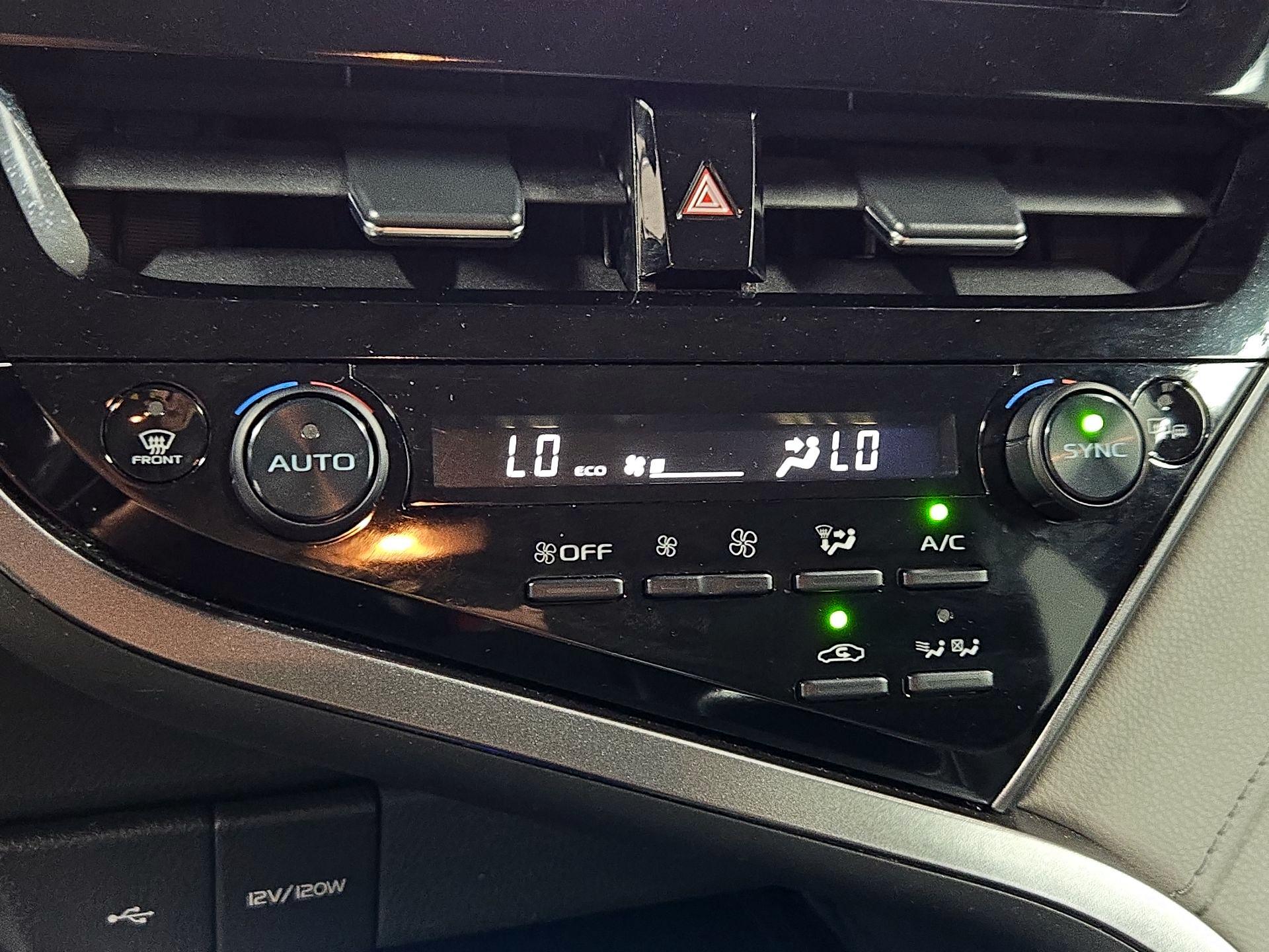 Thumbnail: 2021 Toyota Camry - 16