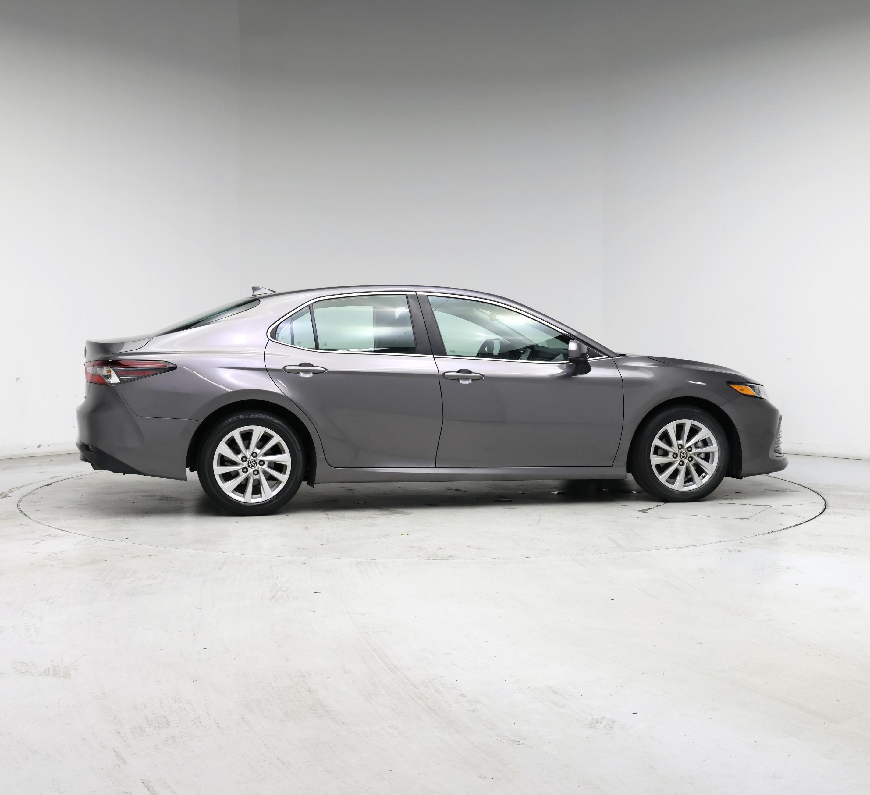 Thumbnail: 2021 Toyota Camry - 7